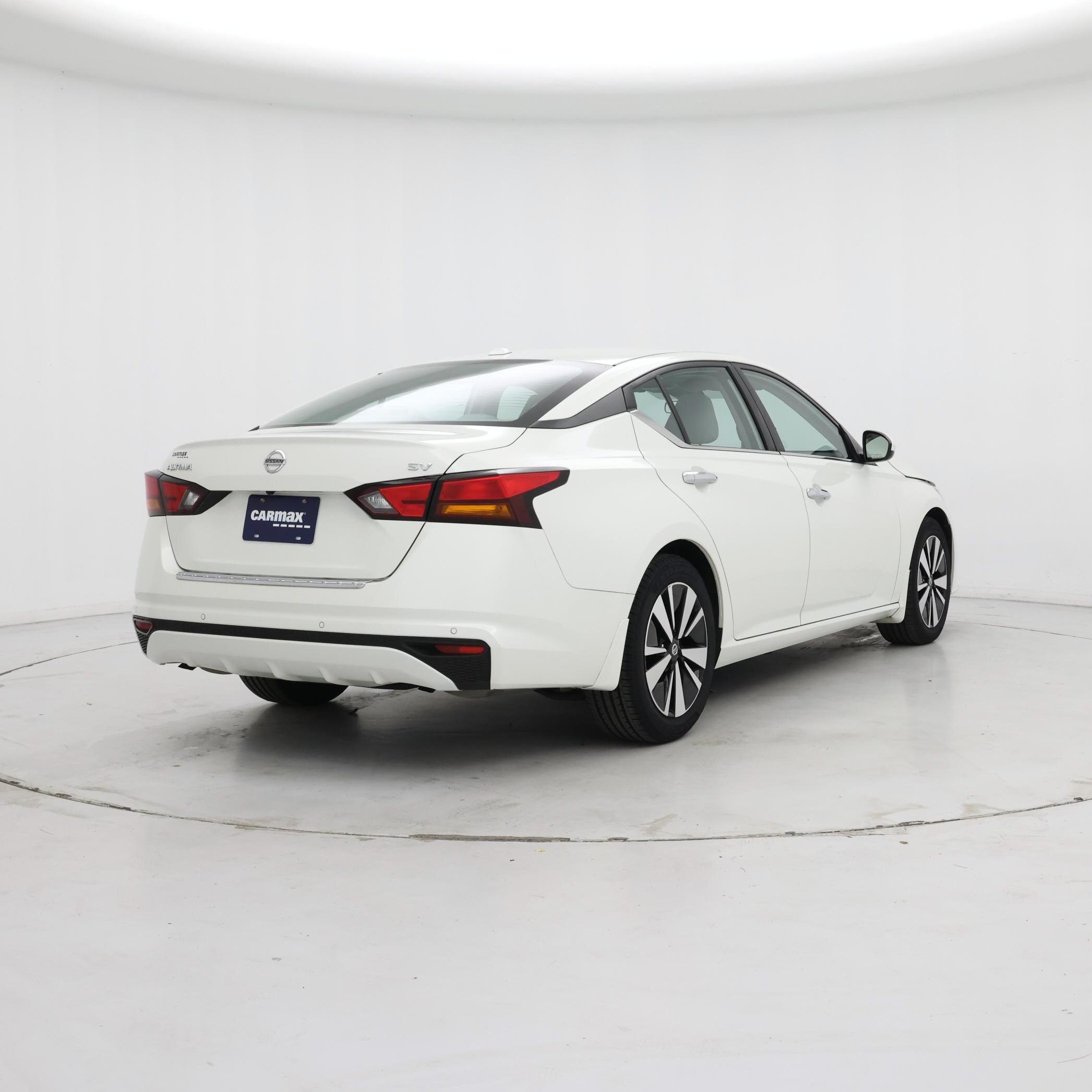 Thumbnail: 2022 Nissan Altima - 8