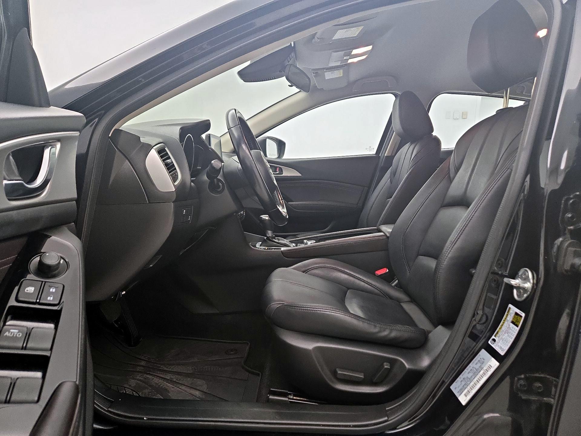 Thumbnail: 2017 Mazda Mazda3 - 11