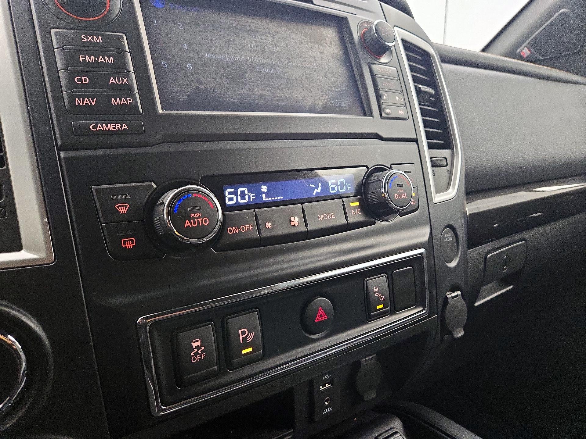 Thumbnail: 2018 Nissan Titan - 16