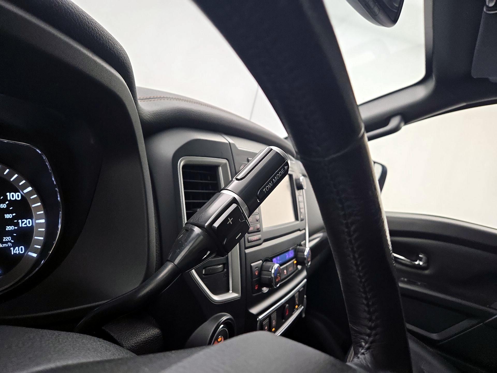 Thumbnail: 2018 Nissan Titan - 17