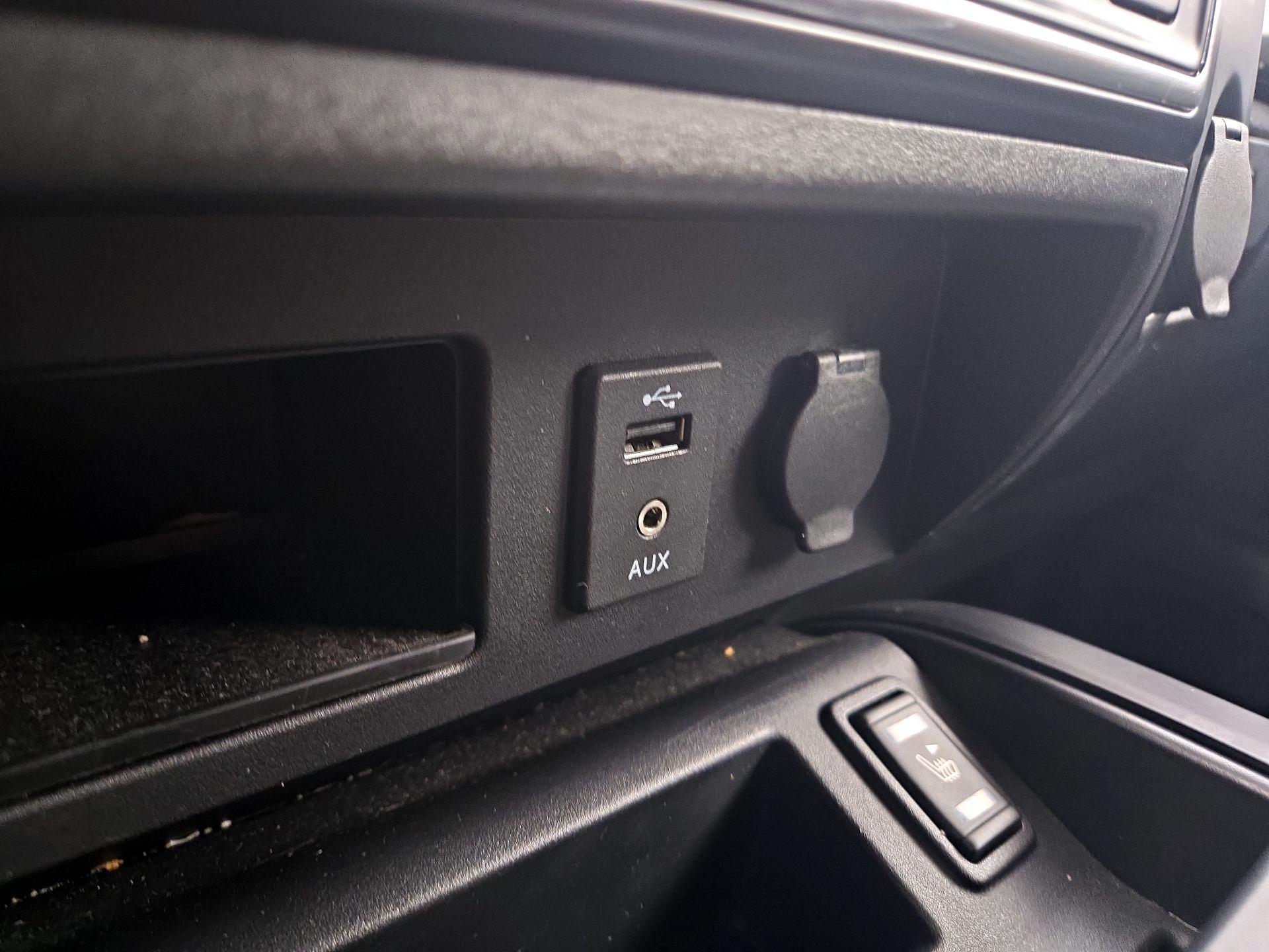 Thumbnail: 2018 Nissan Titan - 18