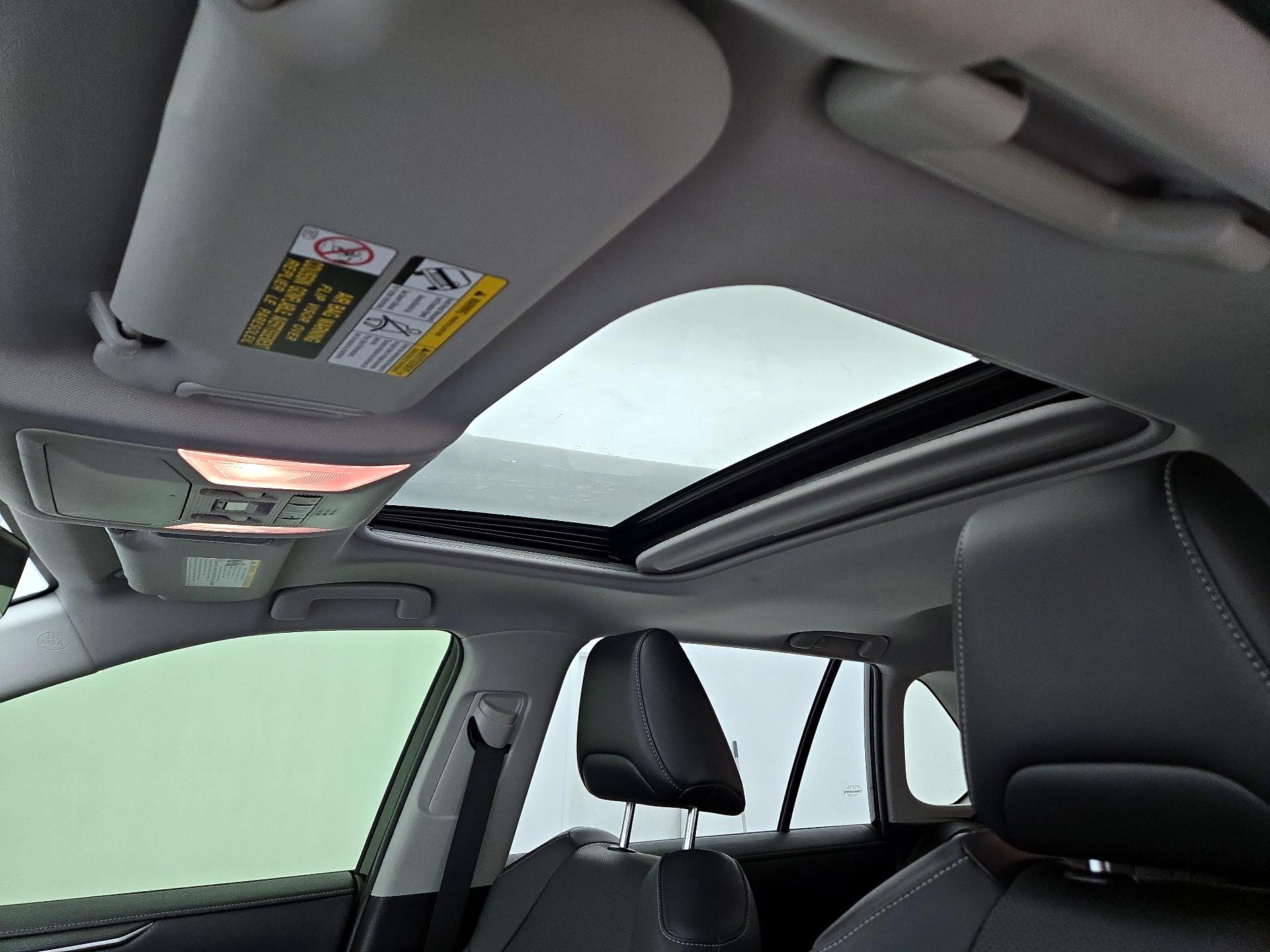 Thumbnail: 2020 Toyota RAV4 - 20