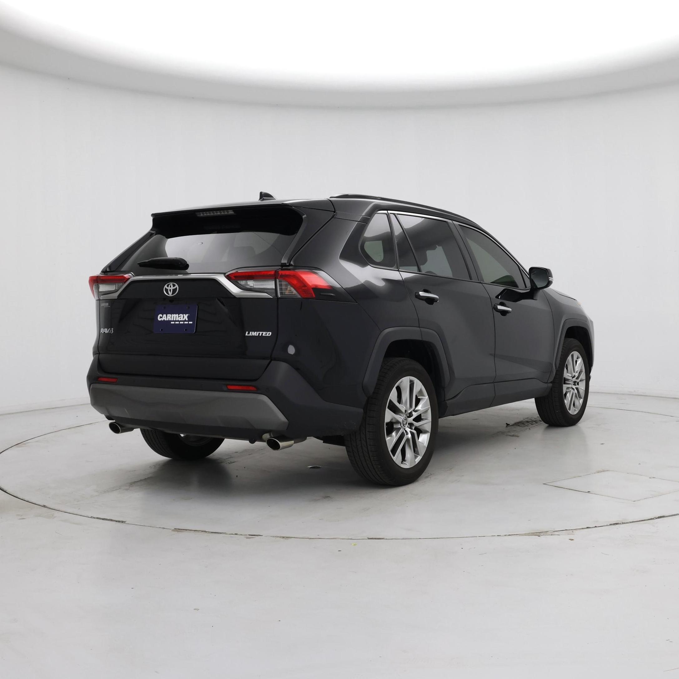 Thumbnail: 2020 Toyota RAV4 - 8