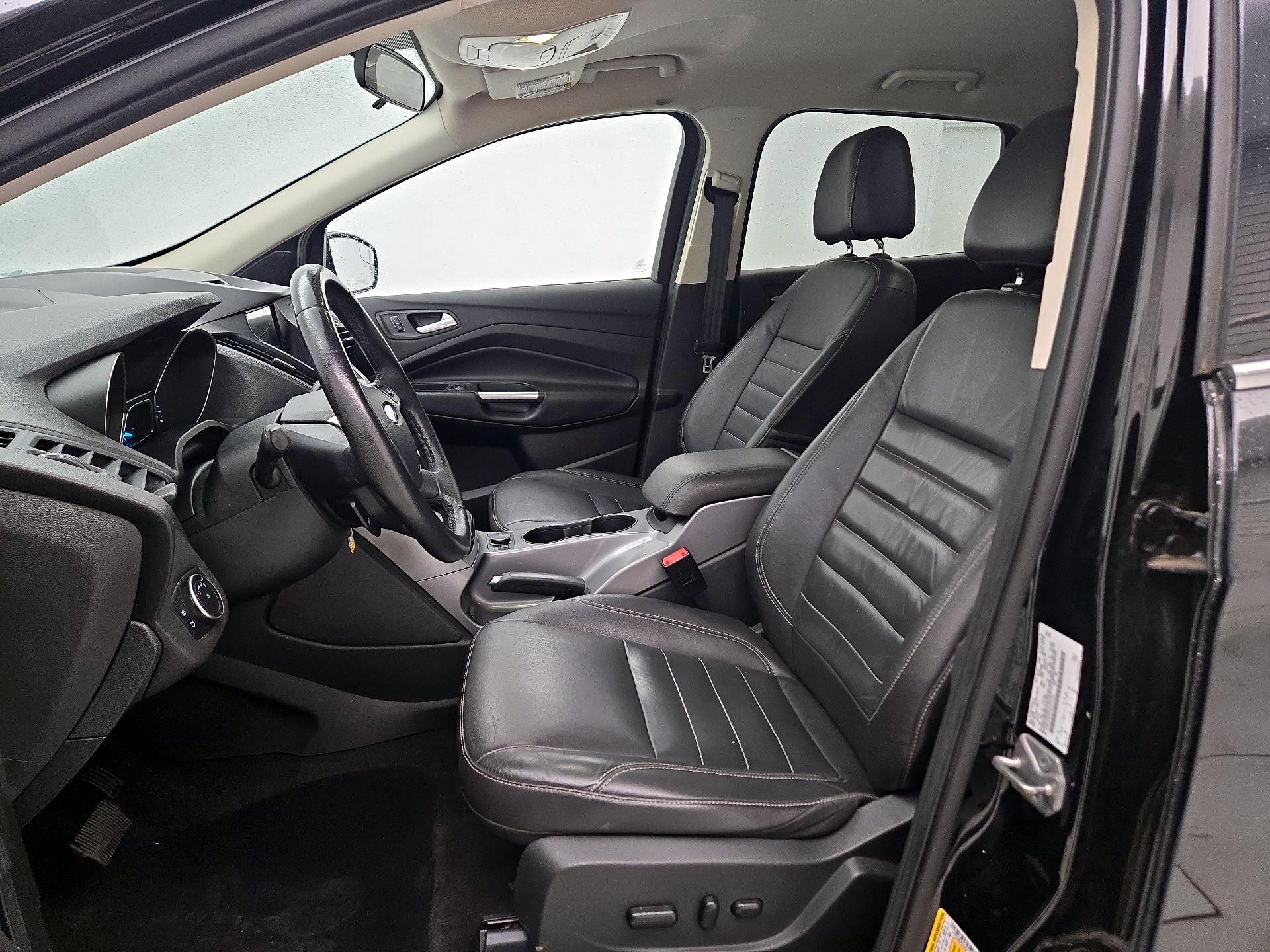 Thumbnail: 2016 Ford Escape - 11