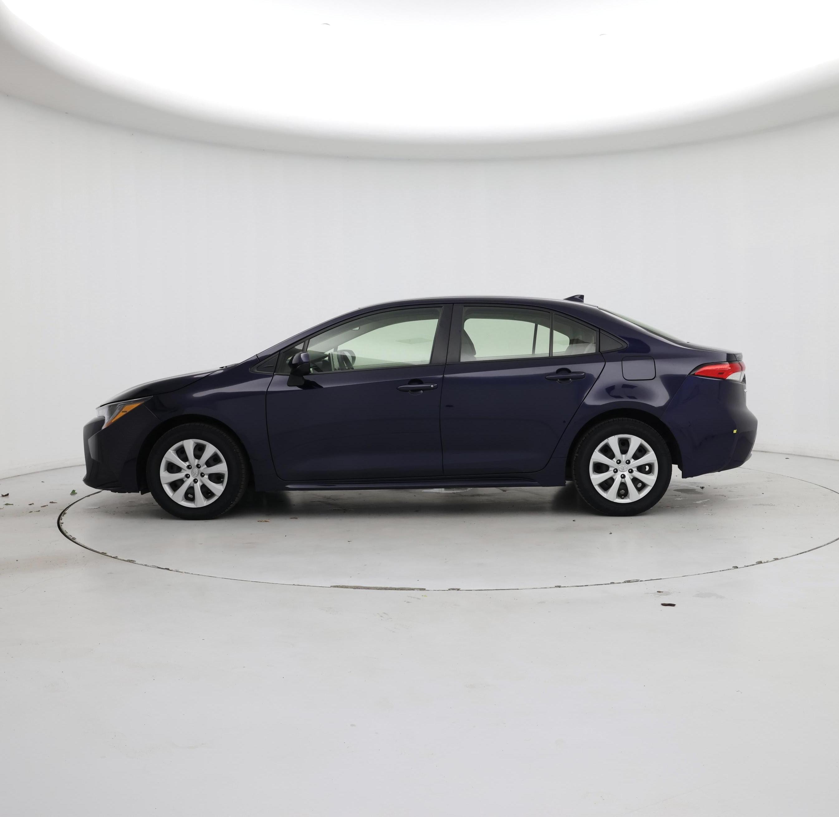 Thumbnail: 2021 Toyota Corolla - 3