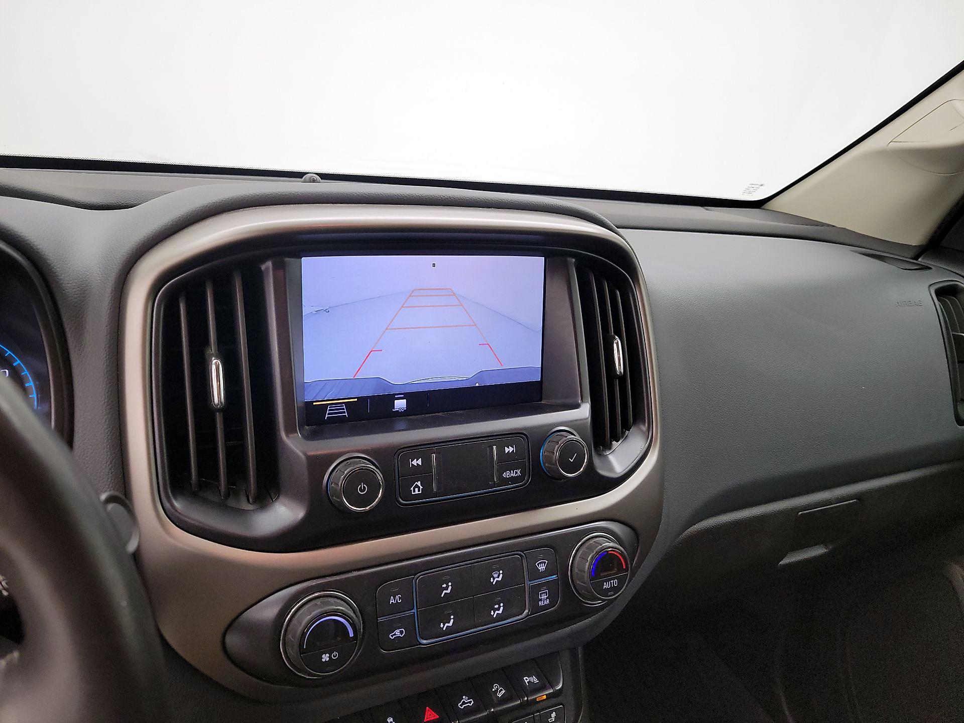 Thumbnail: 2021 Chevrolet Colorado - 13