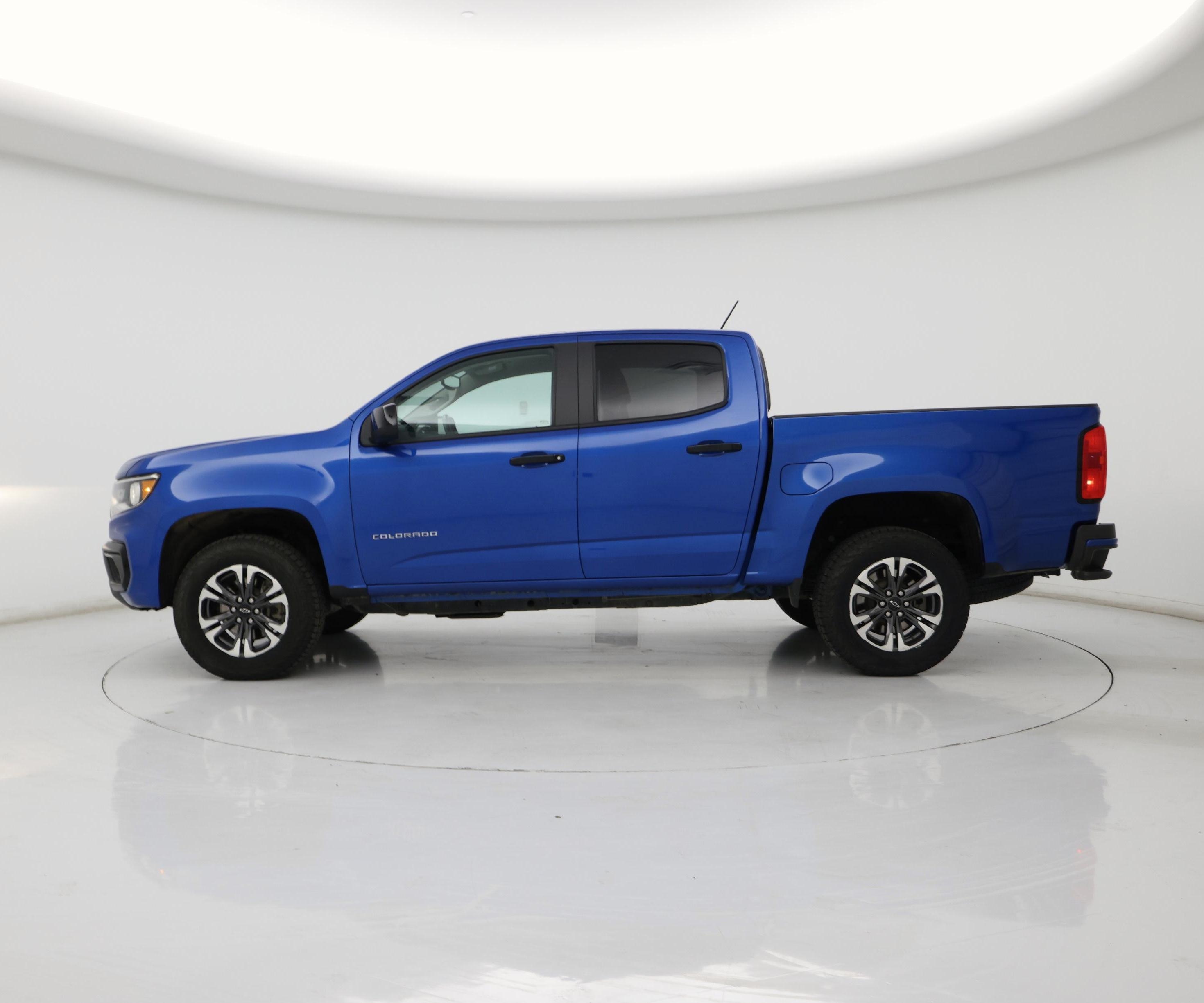 Thumbnail: 2021 Chevrolet Colorado - 3