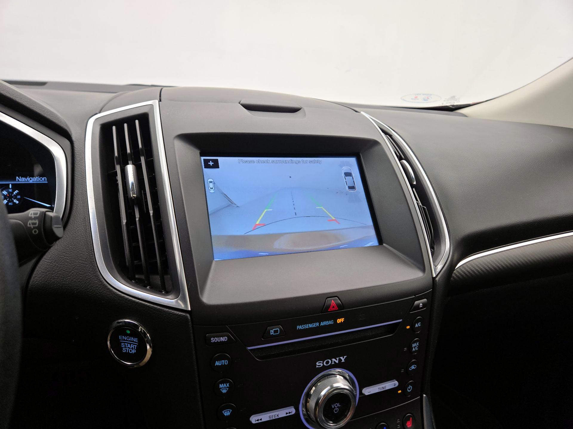 Thumbnail: 2017 Ford Edge - 15