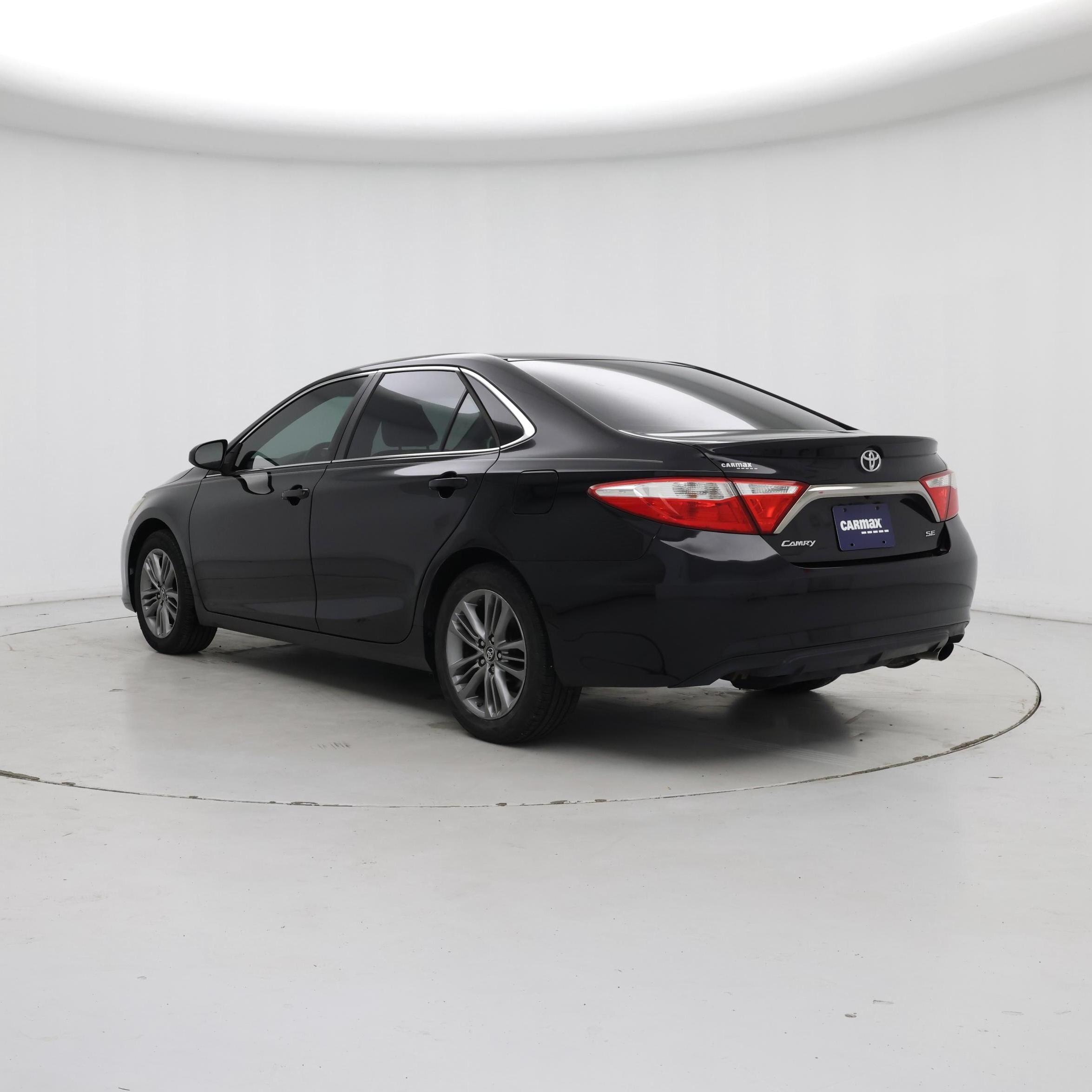 Thumbnail: 2016 Toyota Camry - 2
