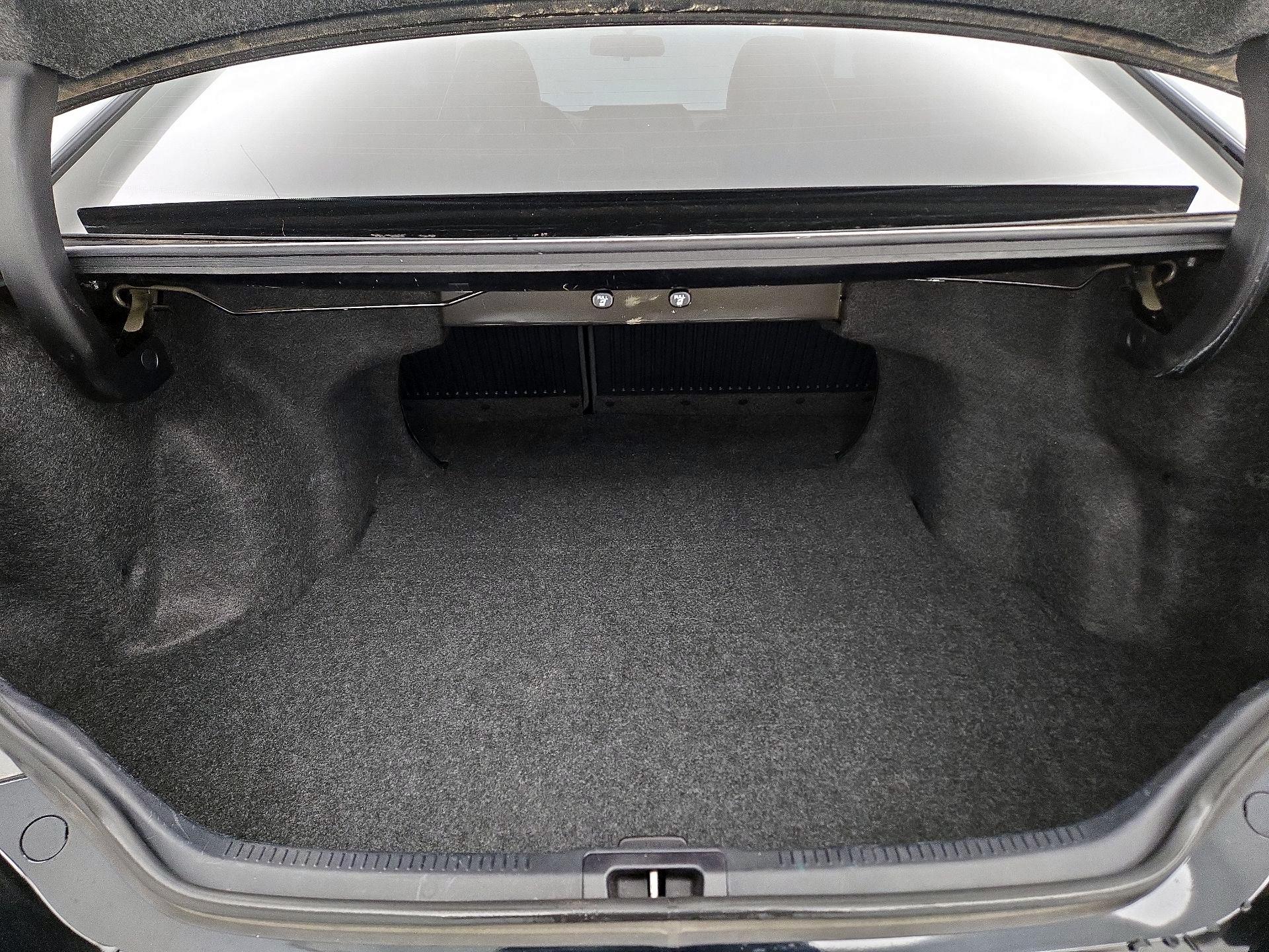 Thumbnail: 2016 Toyota Camry - 20