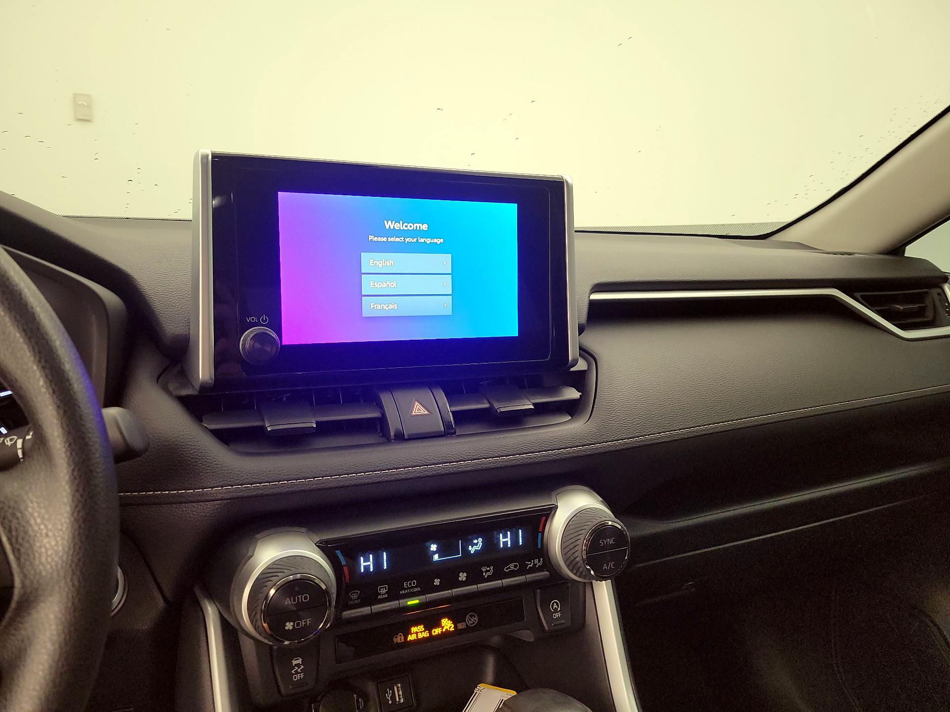 Thumbnail: 2023 Toyota RAV4 - 14