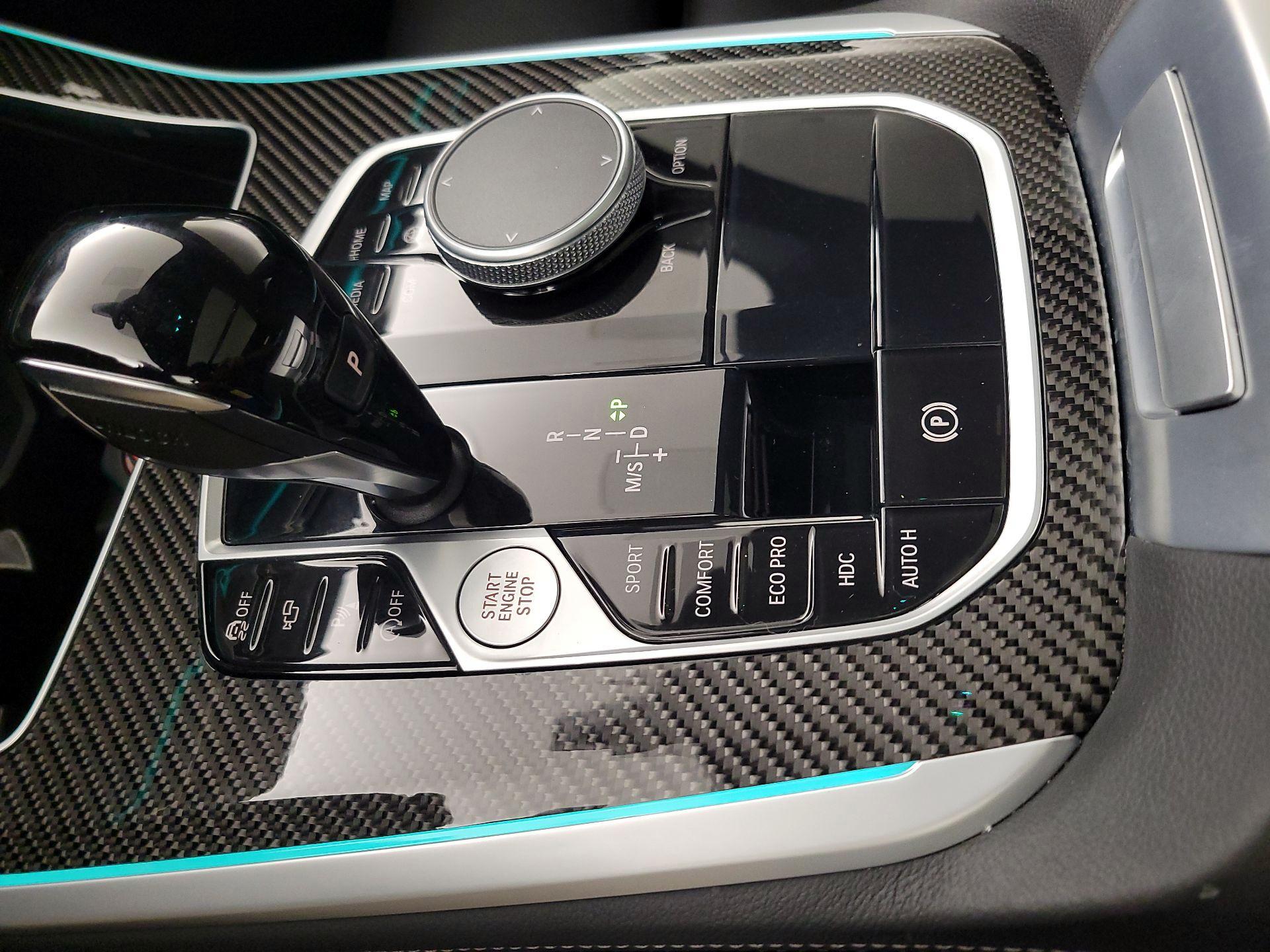 Thumbnail: 2022 BMW X5 - 18