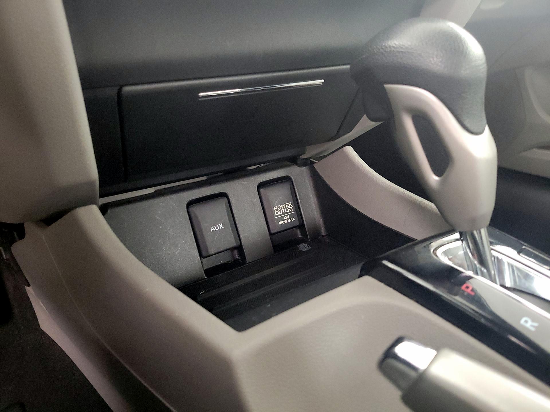 Thumbnail: 2015 Honda Civic - 17