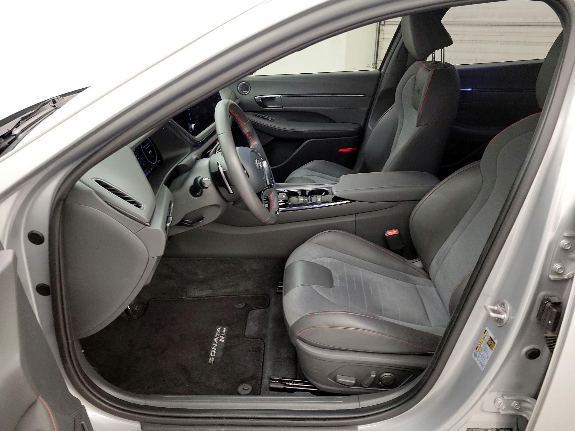Thumbnail: 2023 Hyundai Sonata - 11