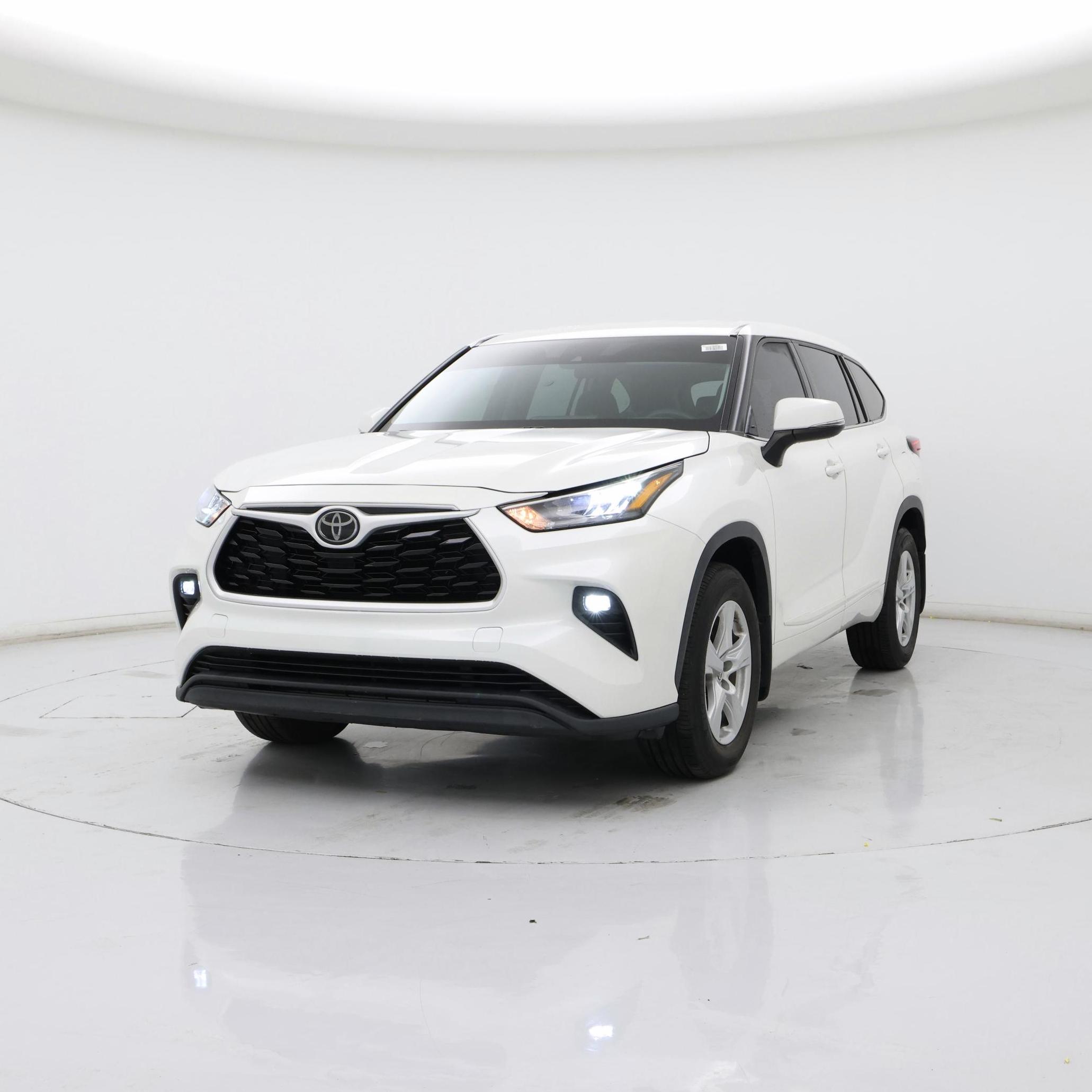 Thumbnail: 2020 Toyota Highlander - 4