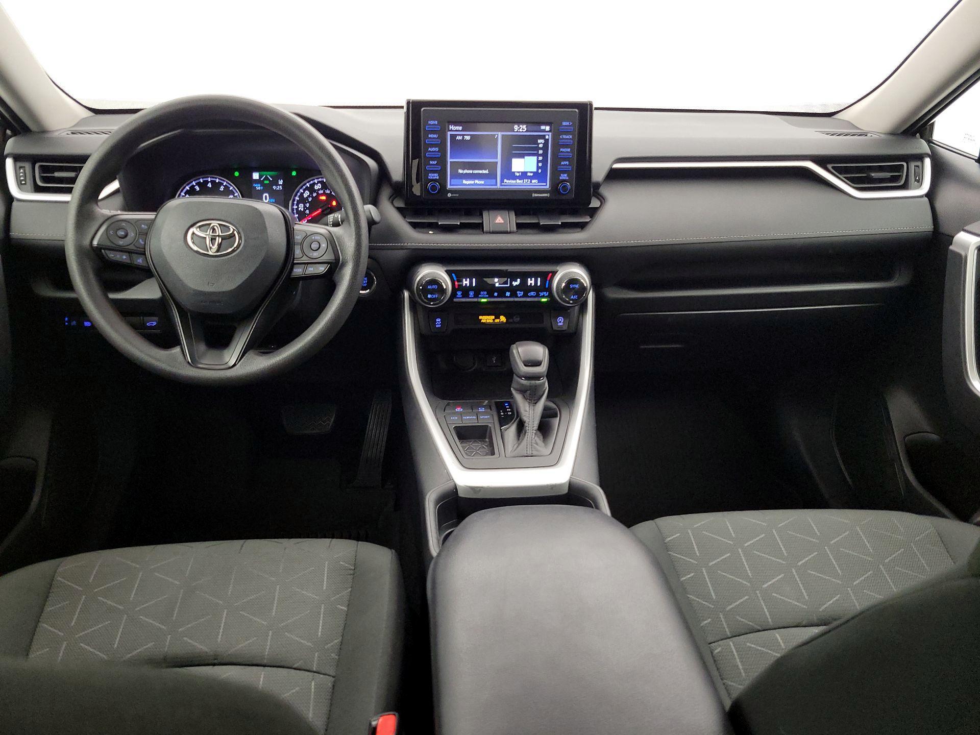 Thumbnail: 2021 Toyota RAV4 - 9