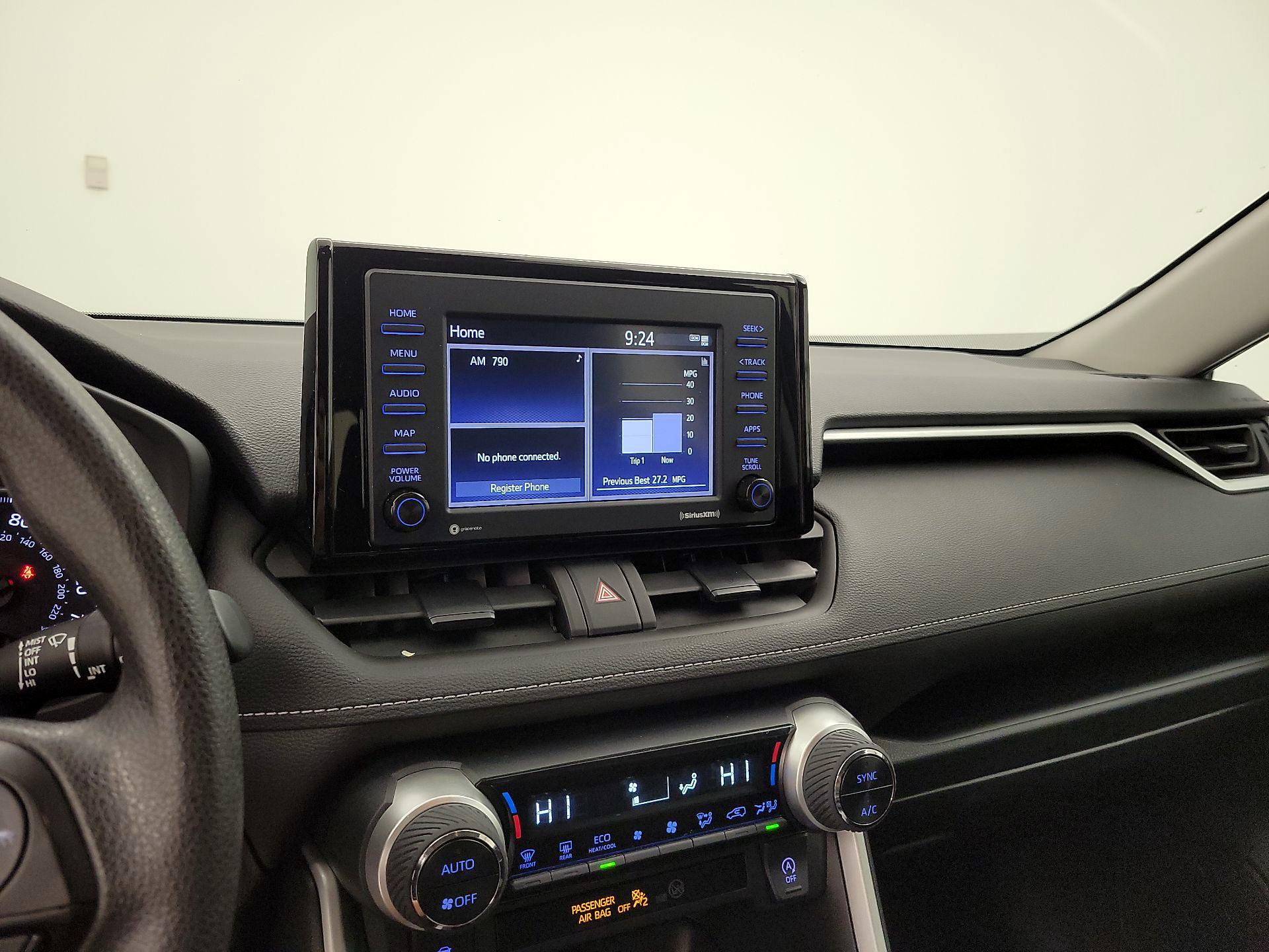 Thumbnail: 2021 Toyota RAV4 - 14