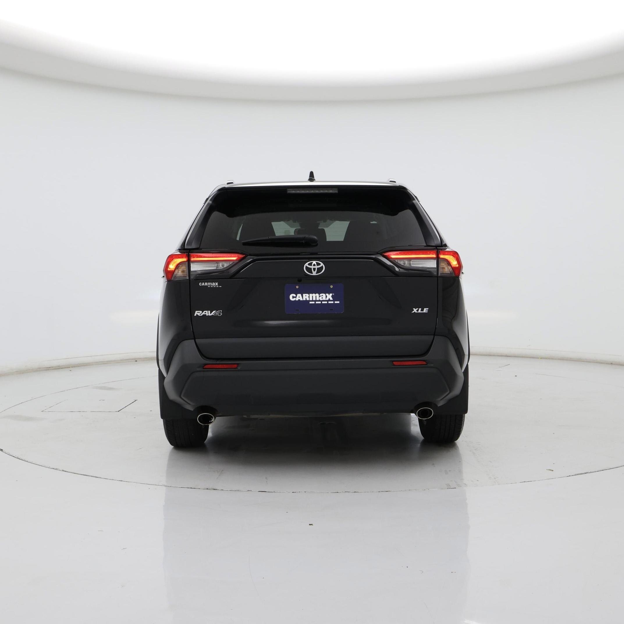 Thumbnail: 2021 Toyota RAV4 - 6