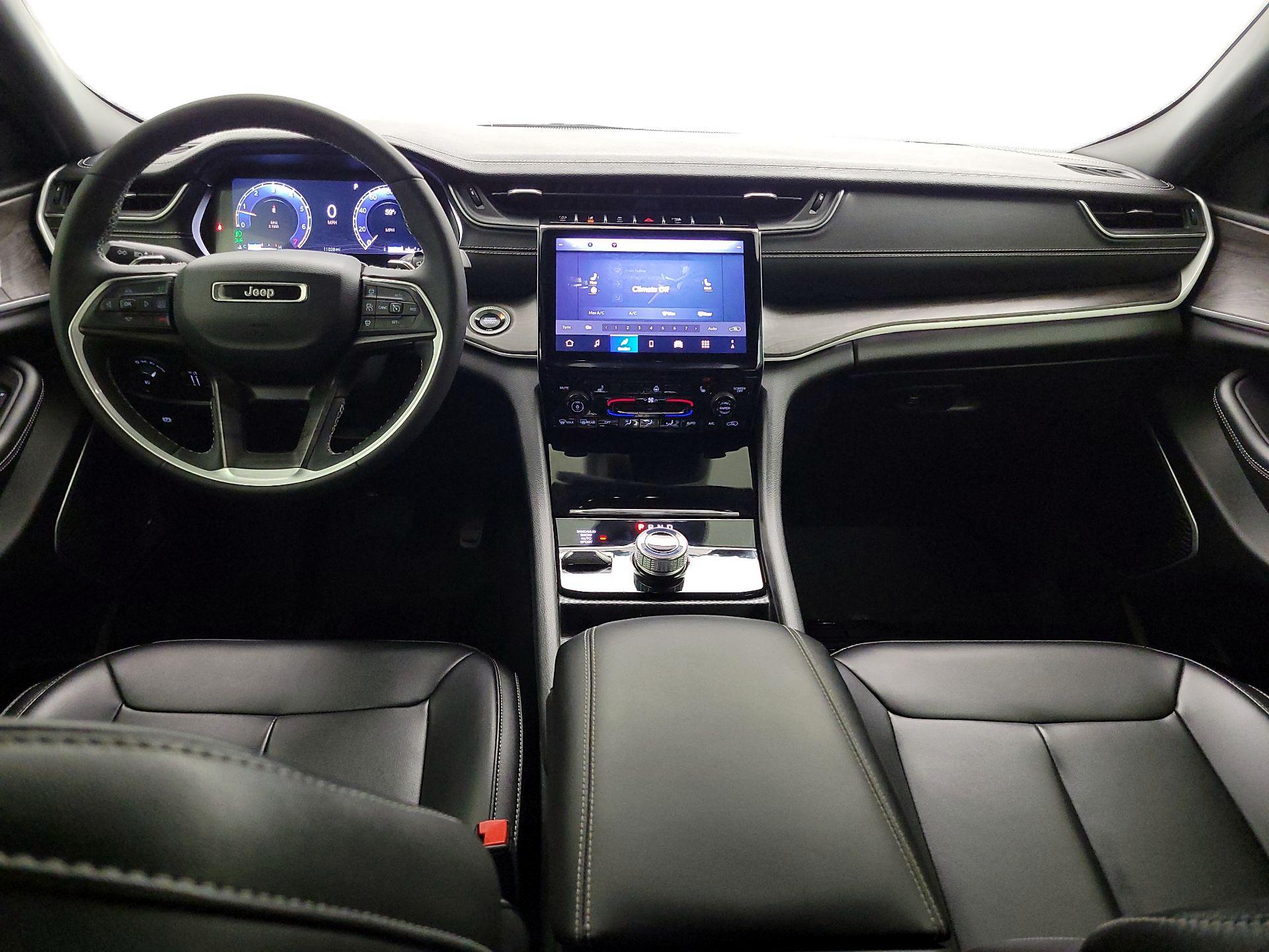 Thumbnail: 2024 Jeep Grand Cherokee - 9