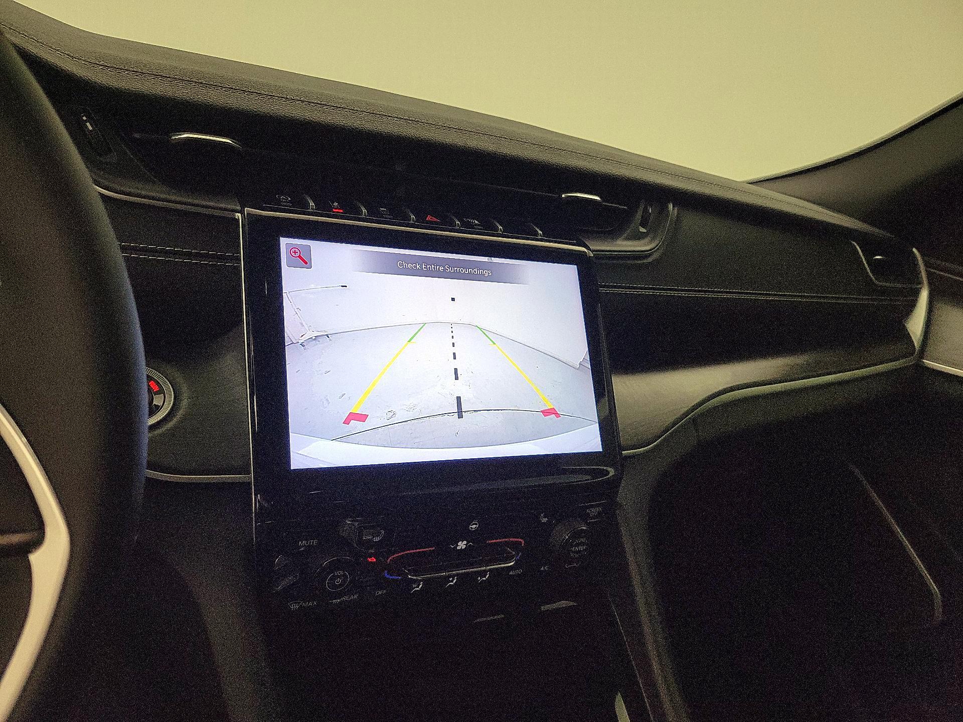 Thumbnail: 2024 Jeep Grand Cherokee - 13