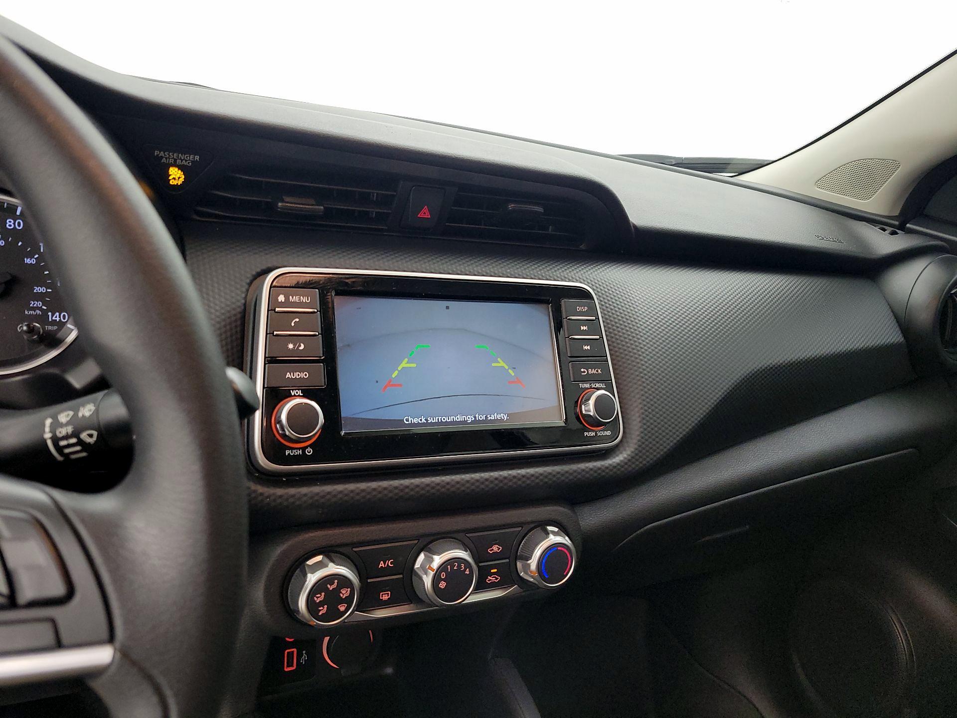 Thumbnail: 2021 Nissan Kicks - 13