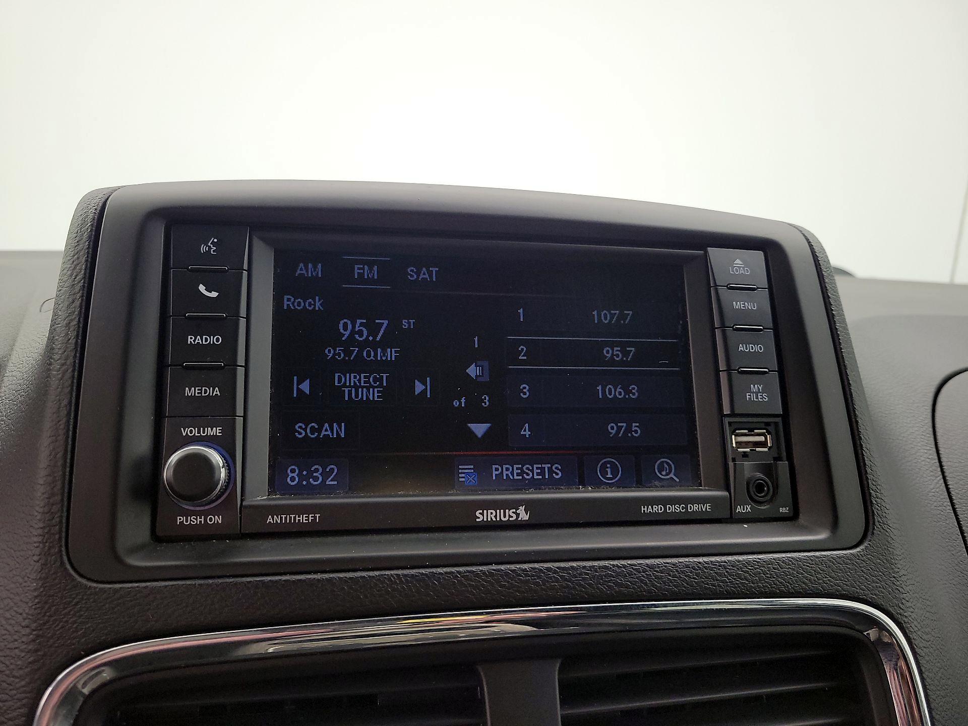 Thumbnail: 2017 Dodge Grand Caravan - 15