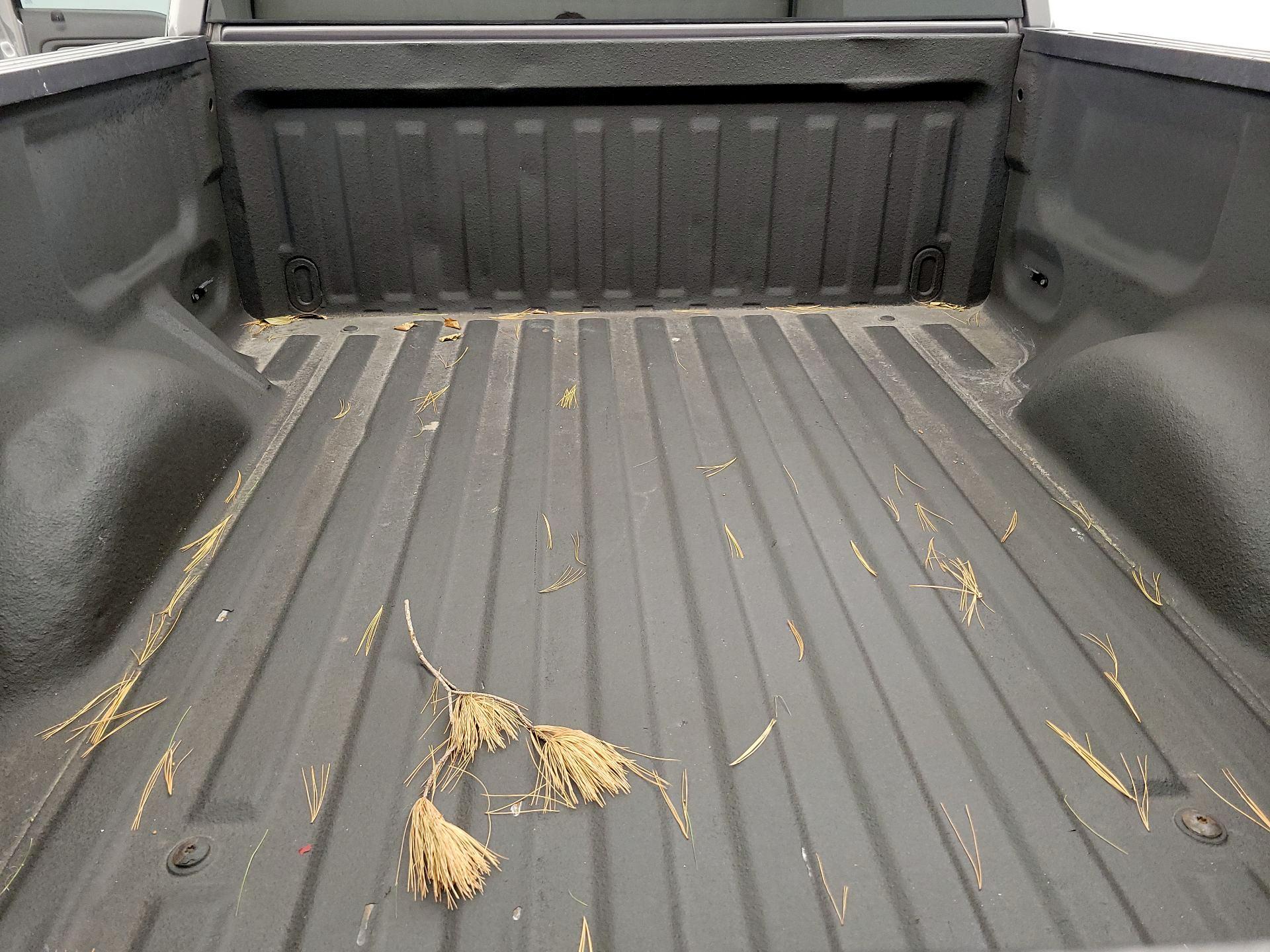 Thumbnail: 2014 Ford F-150 - 19