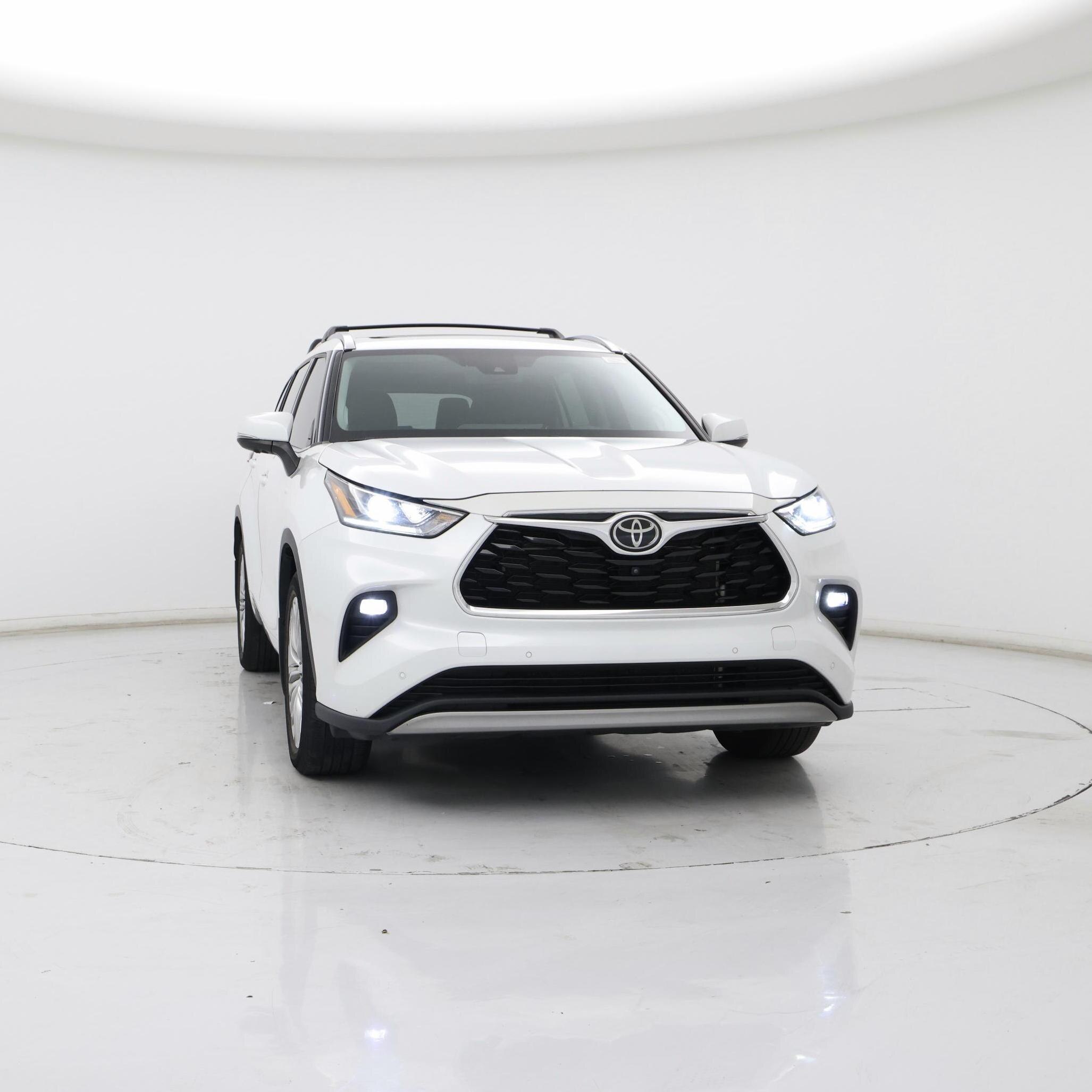 Thumbnail: 2023 Toyota Highlander - 5