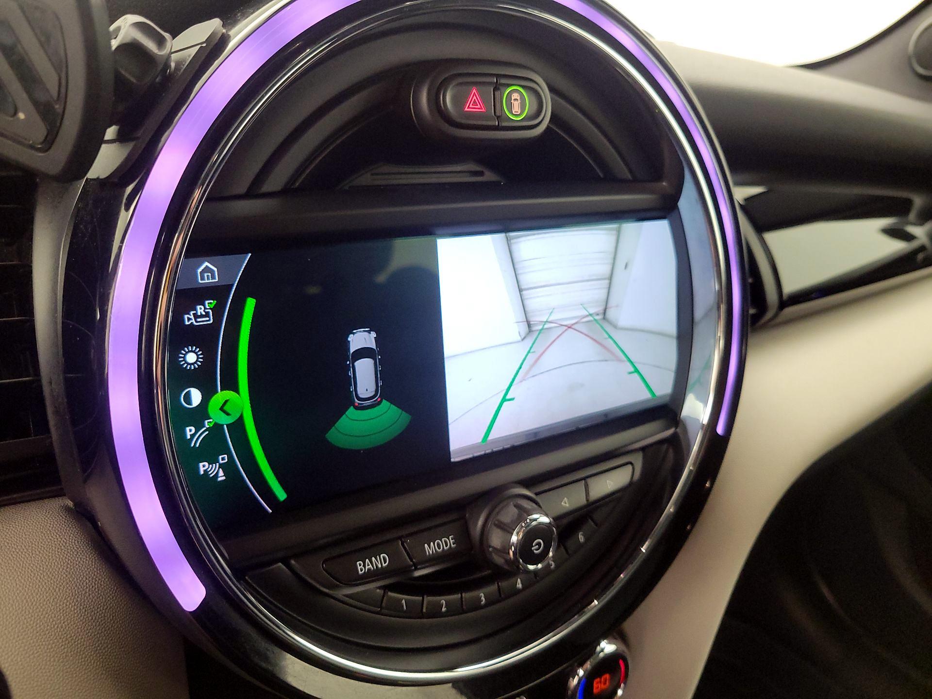 Thumbnail: 2019 MINI Cooper Hardtop - 15