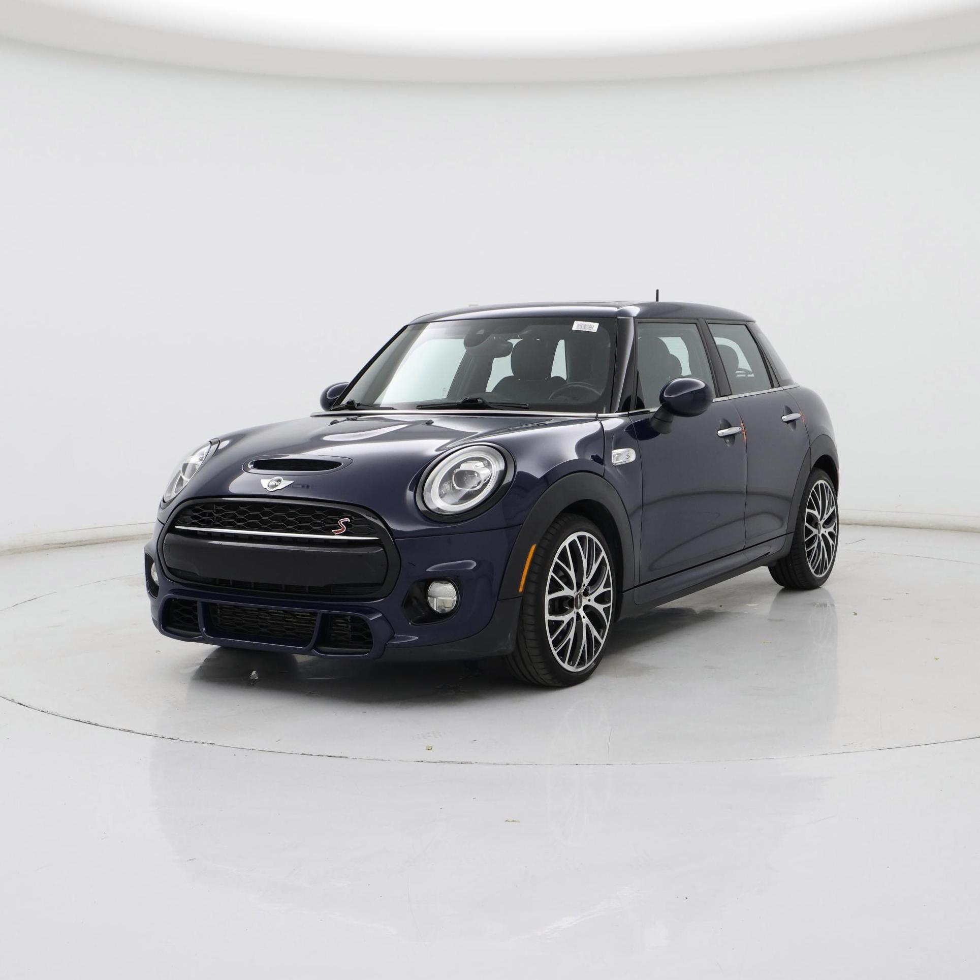 Thumbnail: 2019 MINI Cooper Hardtop - 4