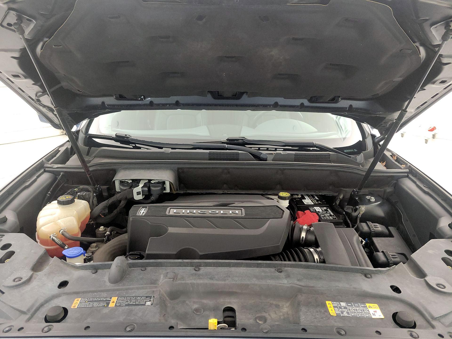 Thumbnail: 2019 Lincoln Nautilus - 19