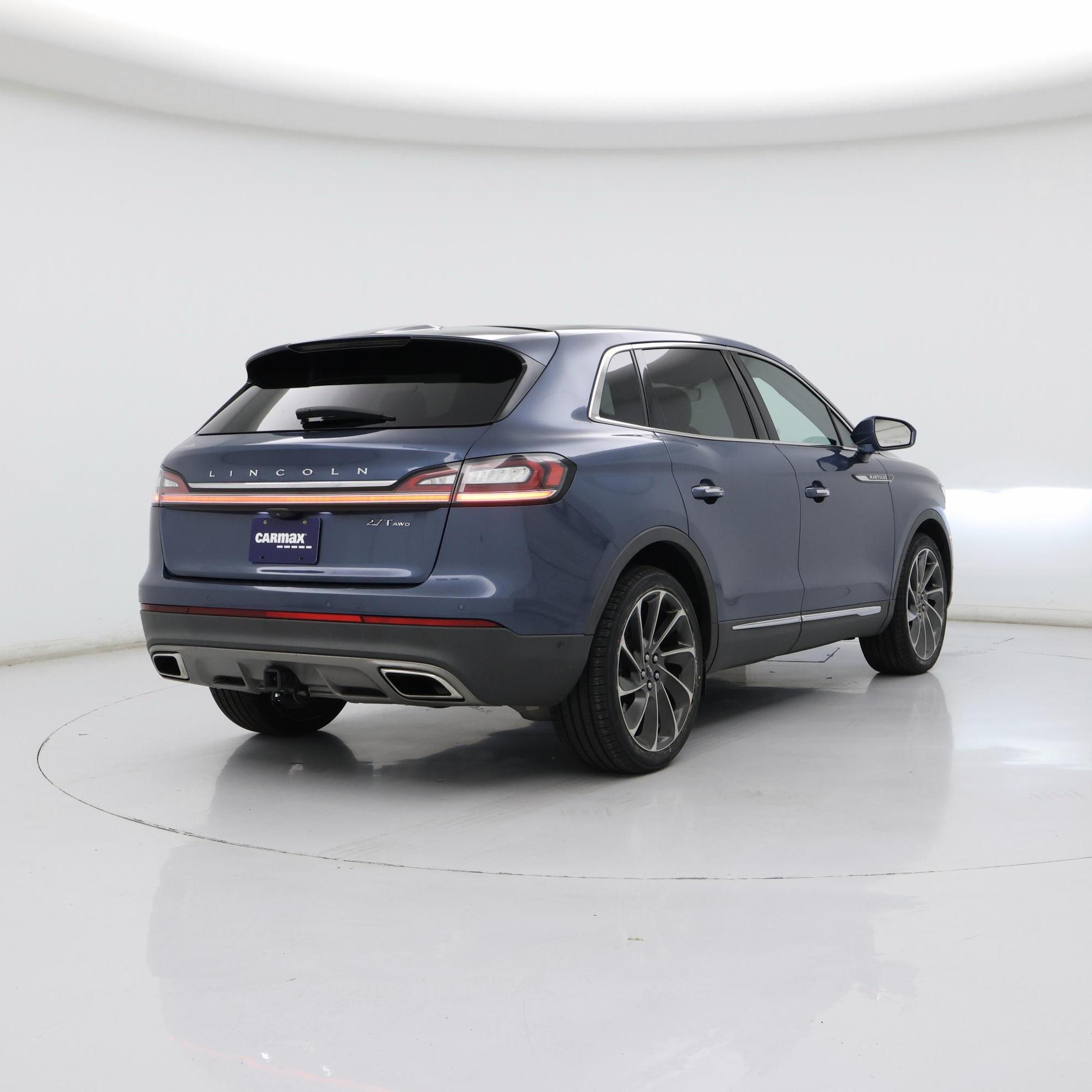 Thumbnail: 2019 Lincoln Nautilus - 8