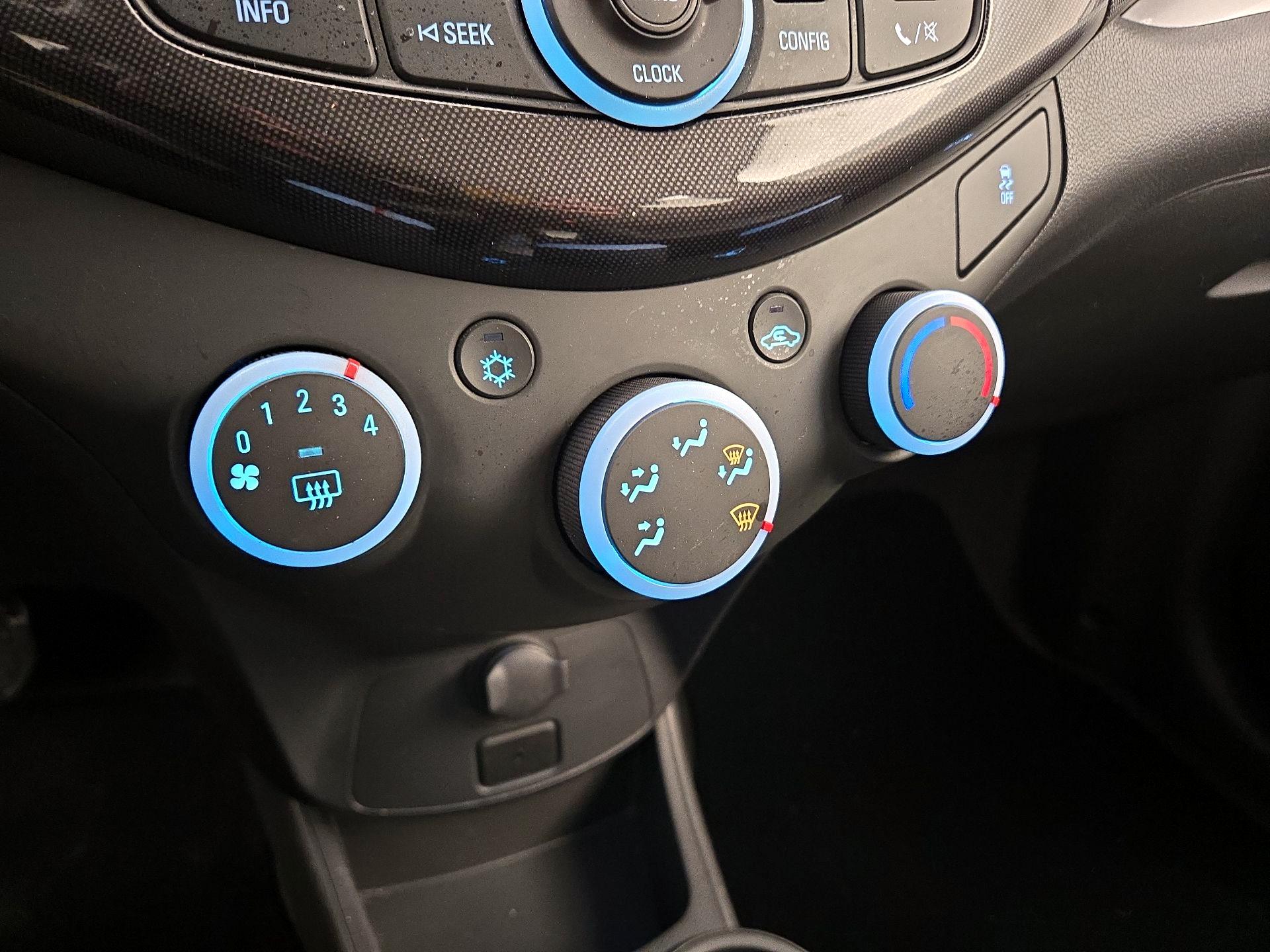 Thumbnail: 2015 Chevrolet Spark - 15