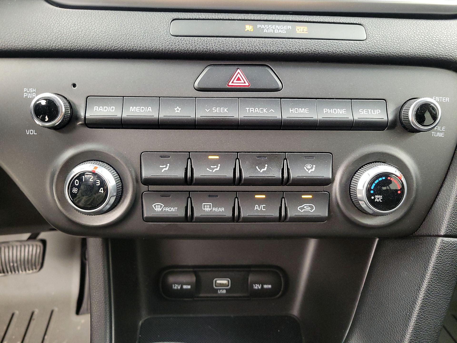 Thumbnail: 2020 Kia Sportage - 16