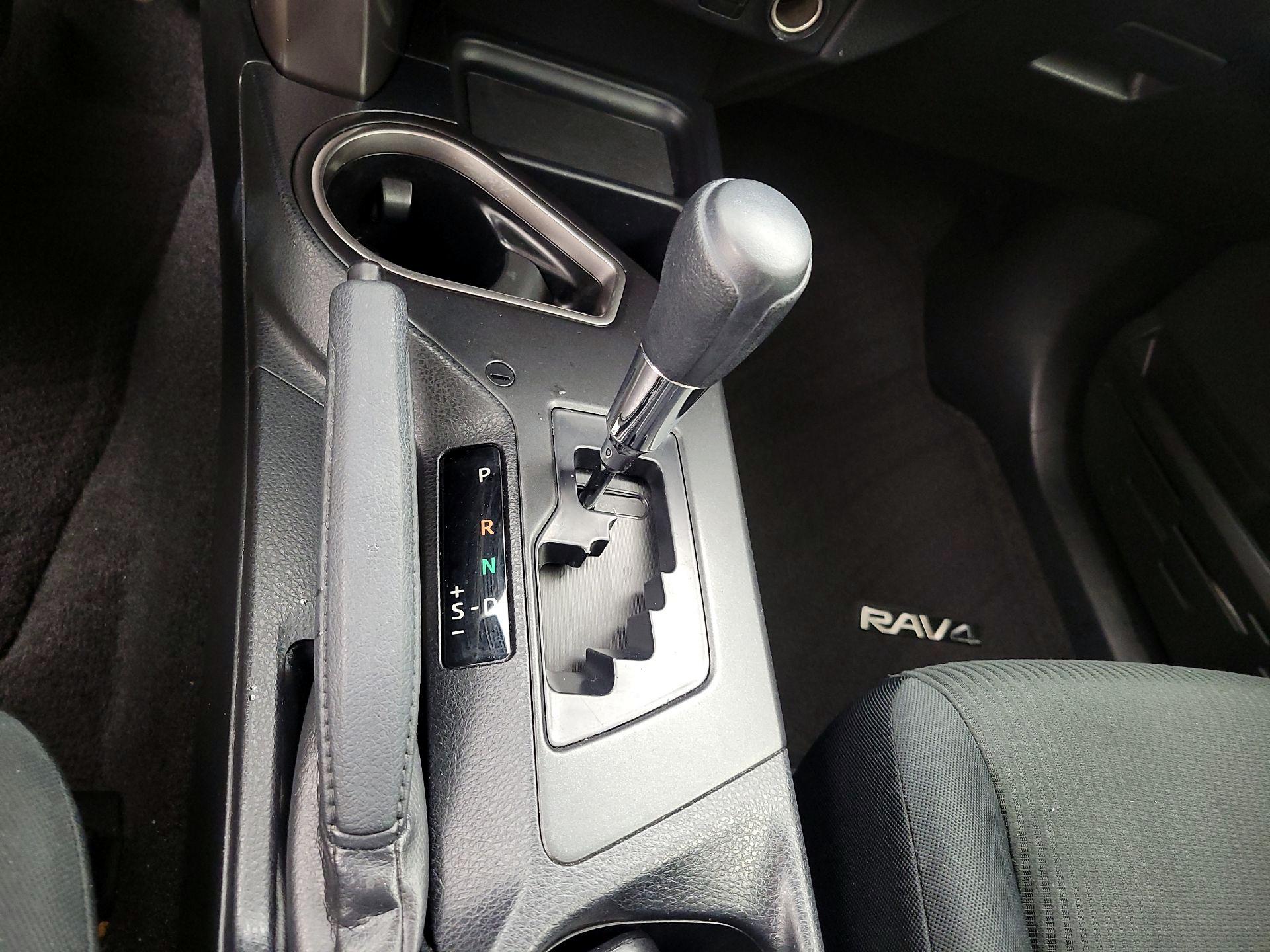 Thumbnail: 2017 Toyota RAV4 - 16