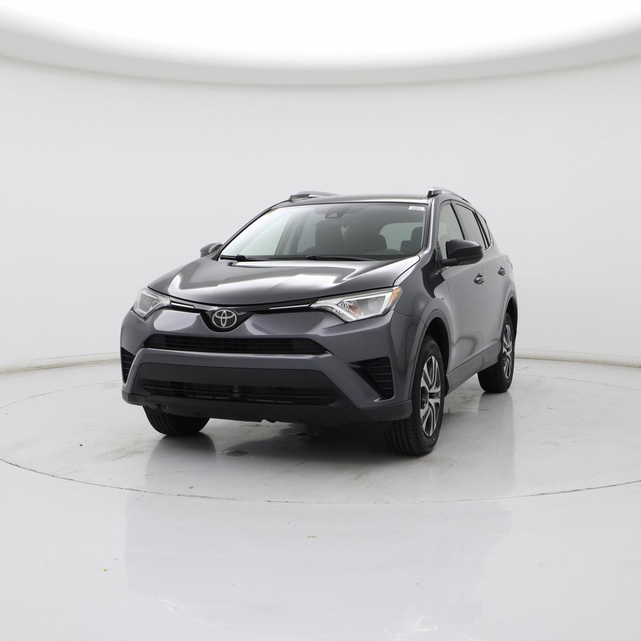 Thumbnail: 2017 Toyota RAV4 - 4