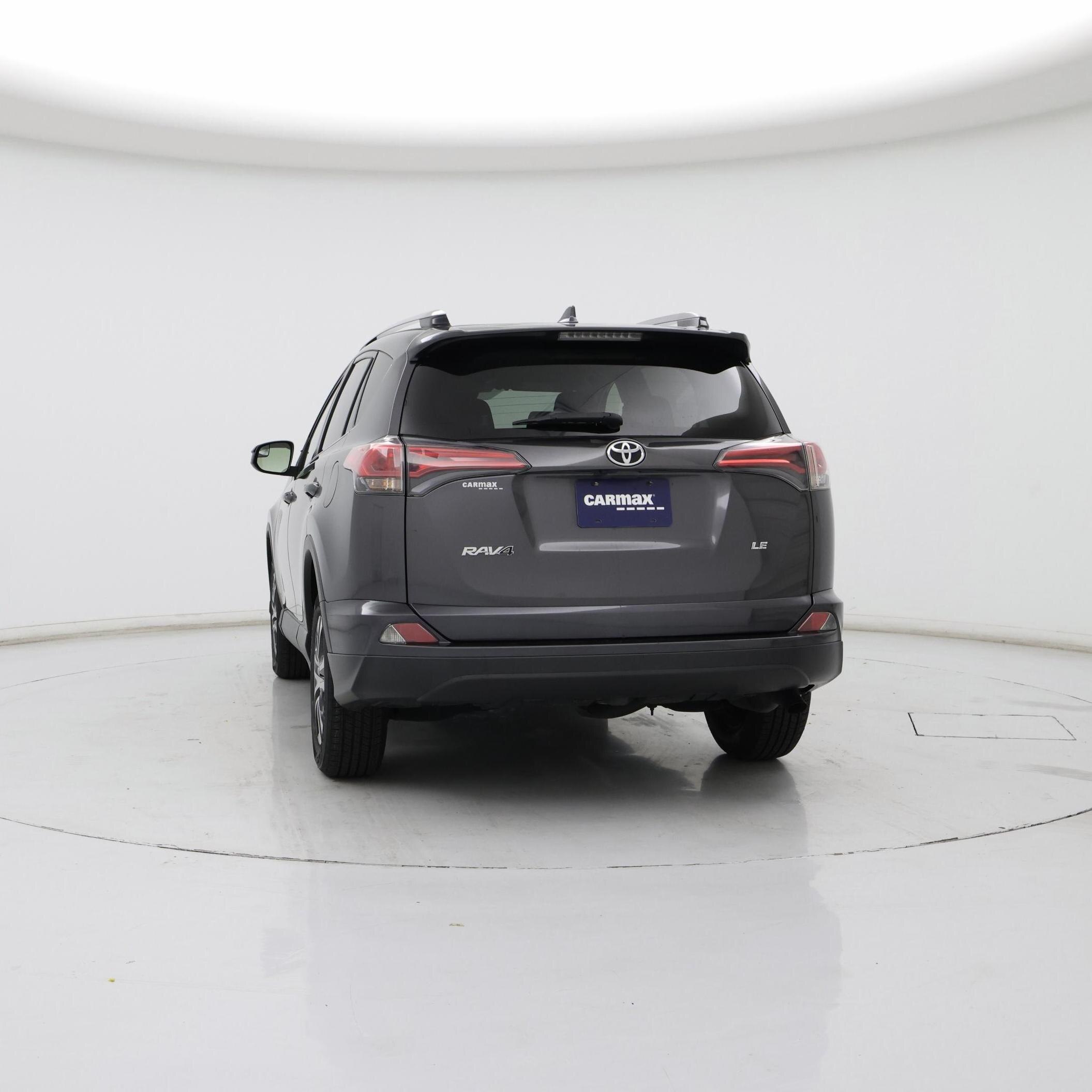 Thumbnail: 2017 Toyota RAV4 - 6