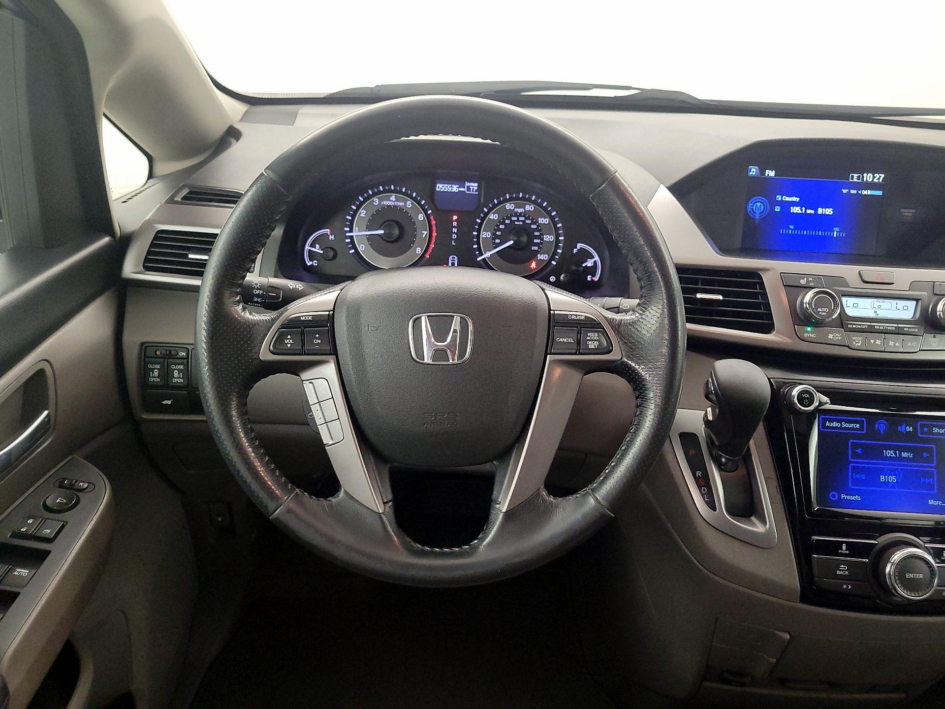 Thumbnail: 2017 Honda Odyssey - 10