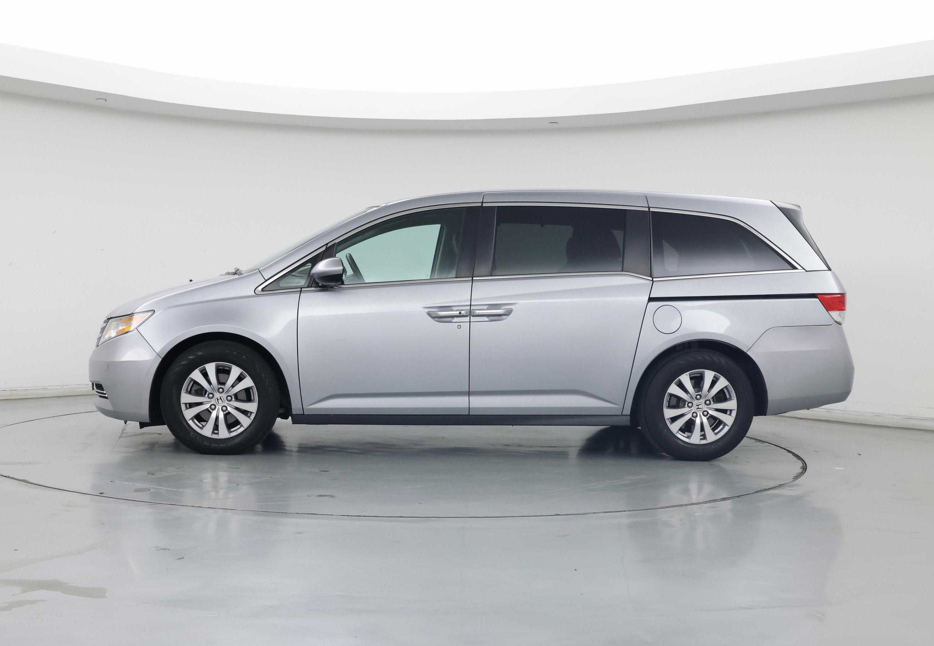 Thumbnail: 2017 Honda Odyssey - 3