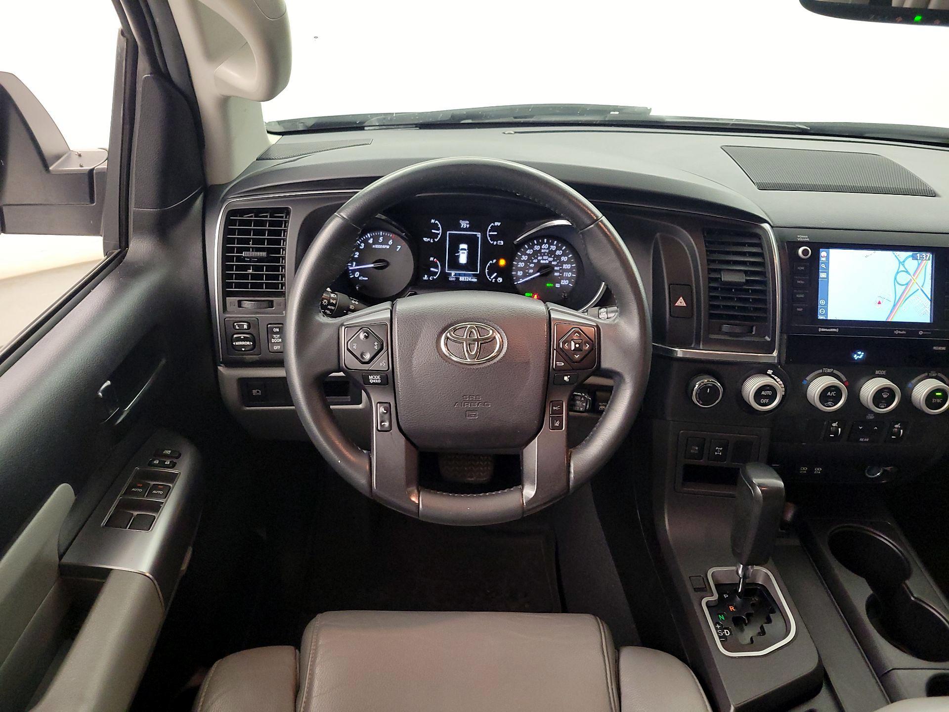 Thumbnail: 2021 Toyota Sequoia - 10