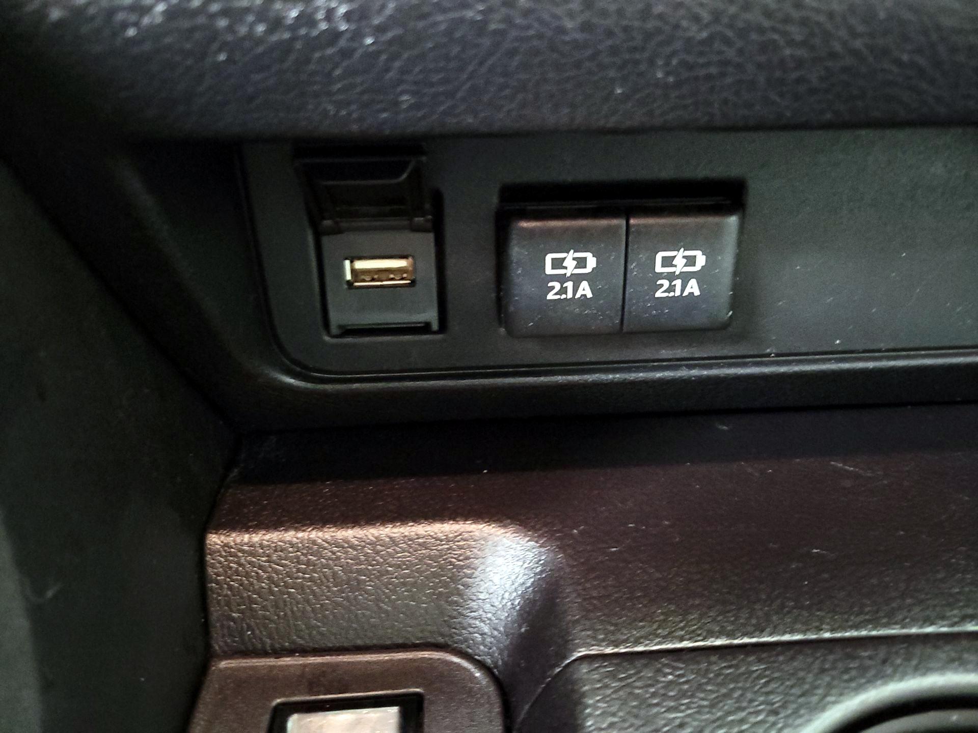 Thumbnail: 2021 Toyota Sequoia - 19