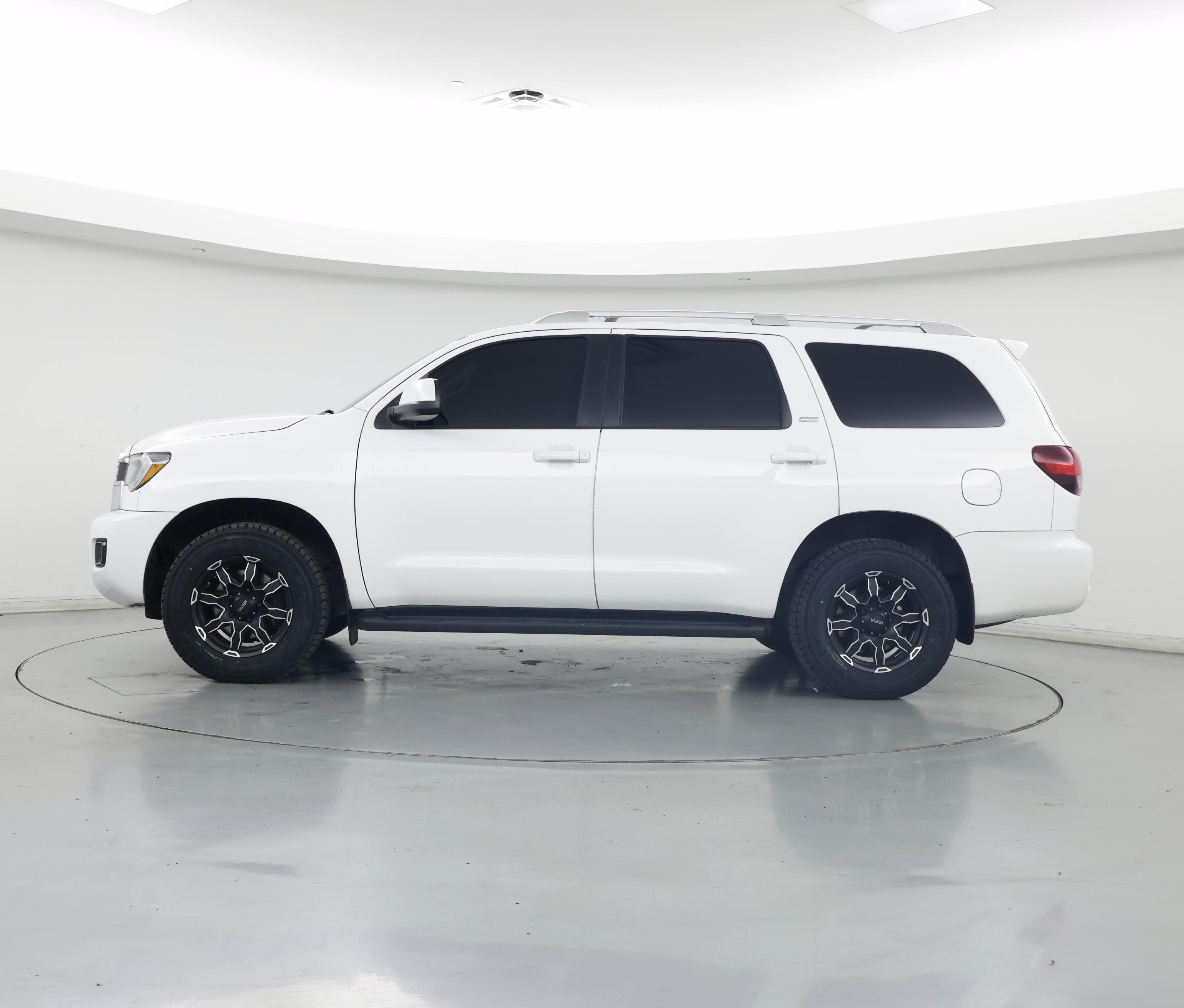 Thumbnail: 2021 Toyota Sequoia - 3