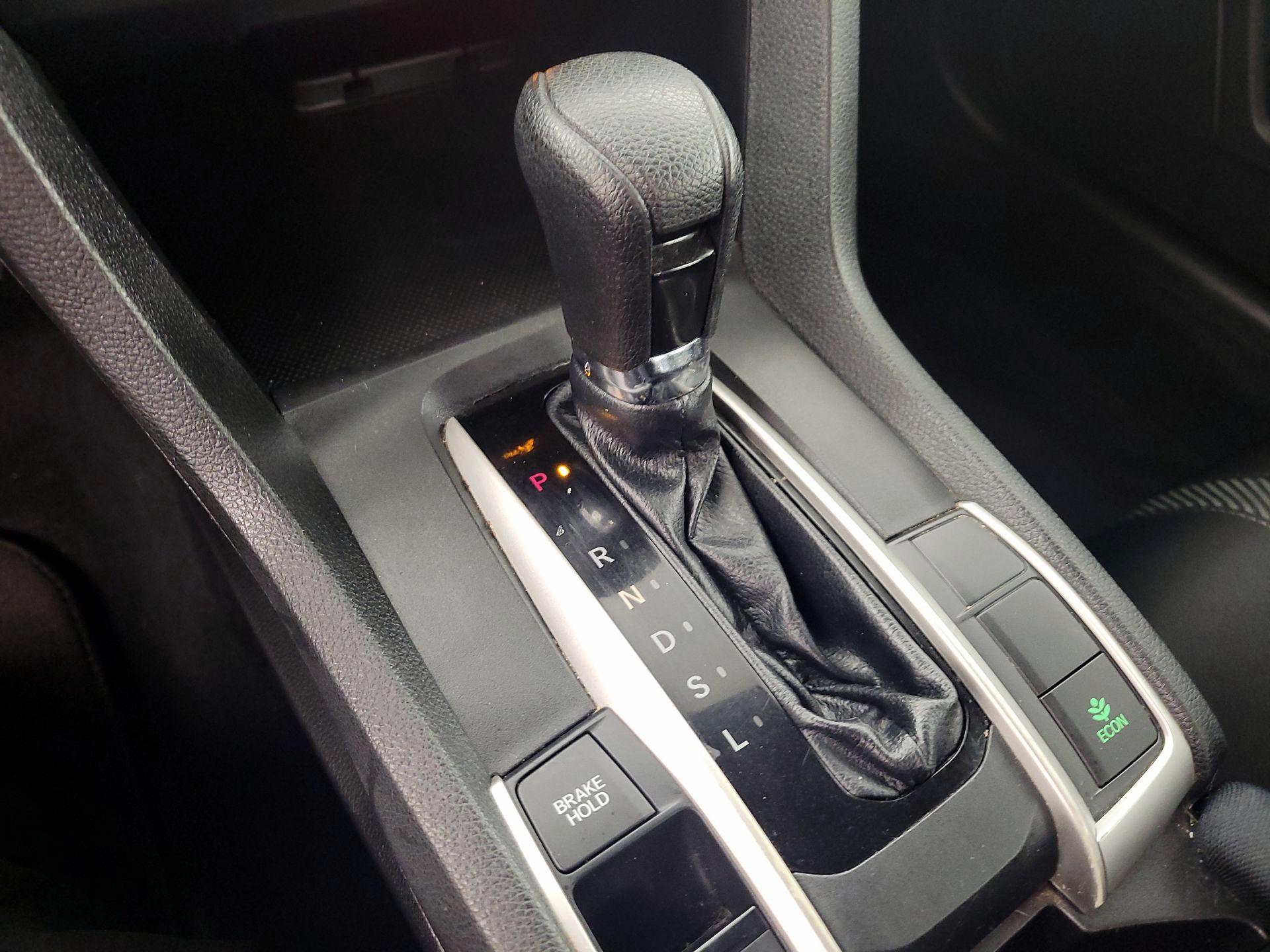 Thumbnail: 2018 Honda Civic - 17