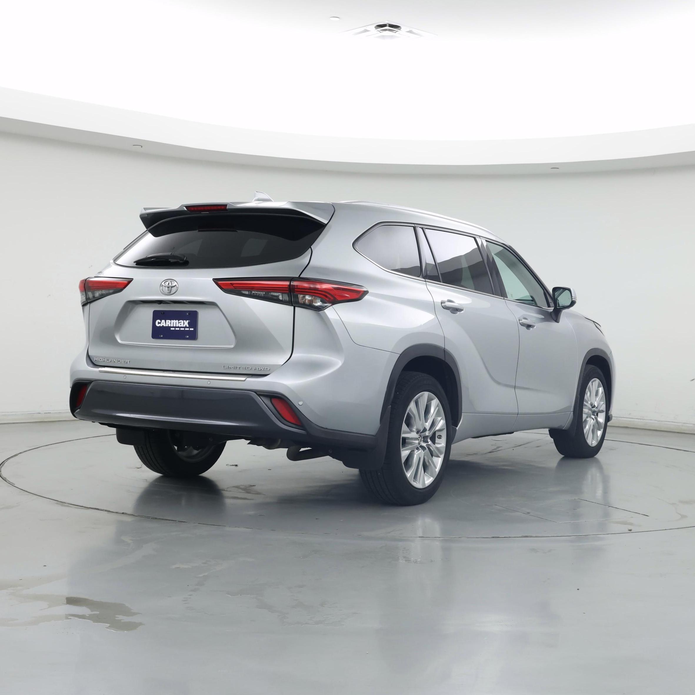 Thumbnail: 2020 Toyota Highlander - 8