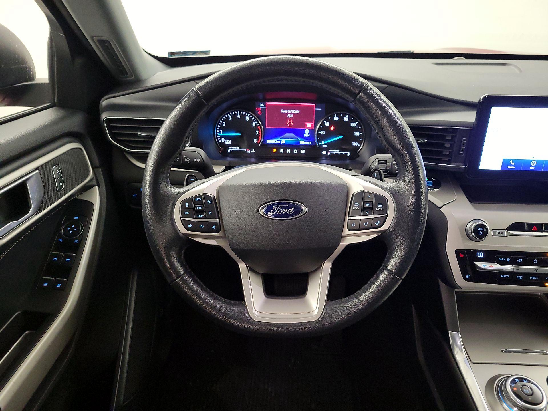 Thumbnail: 2021 Ford Explorer - 10