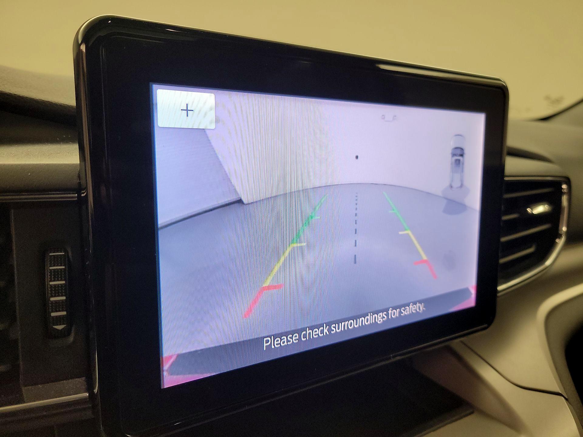 Thumbnail: 2021 Ford Explorer - 15