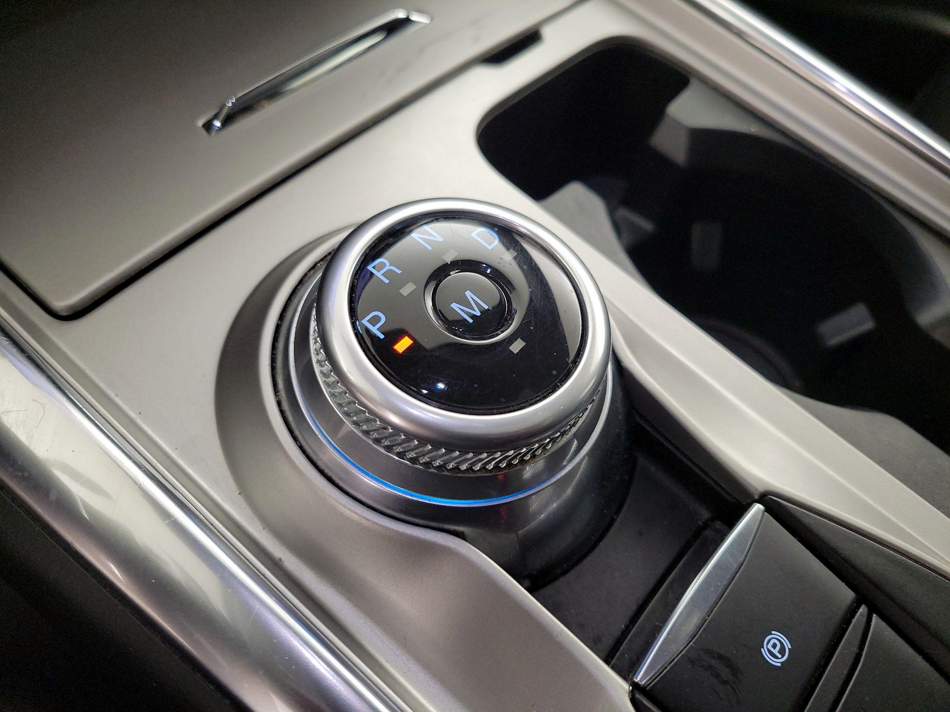 Thumbnail: 2021 Ford Explorer - 18