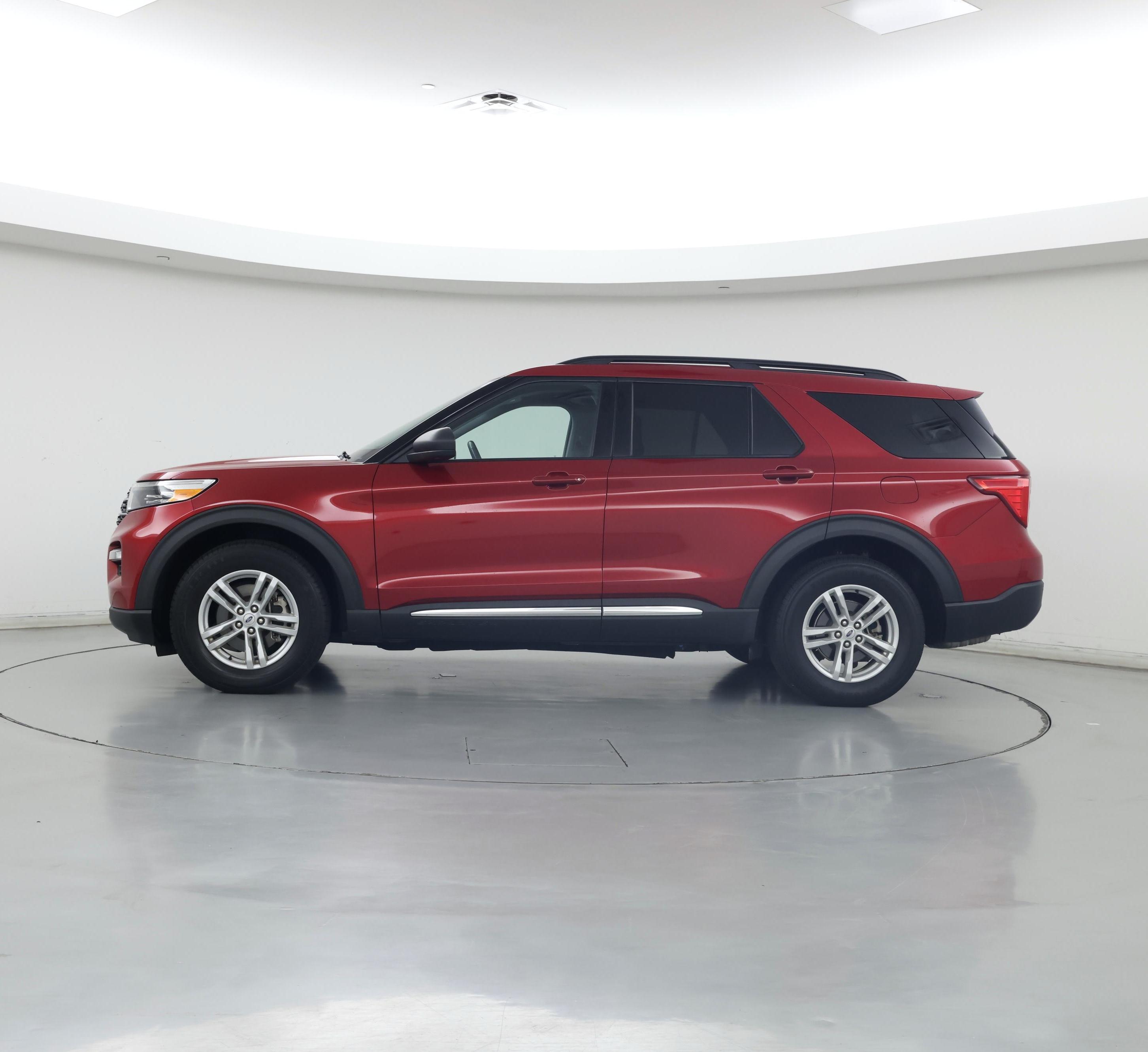 Thumbnail: 2021 Ford Explorer - 3