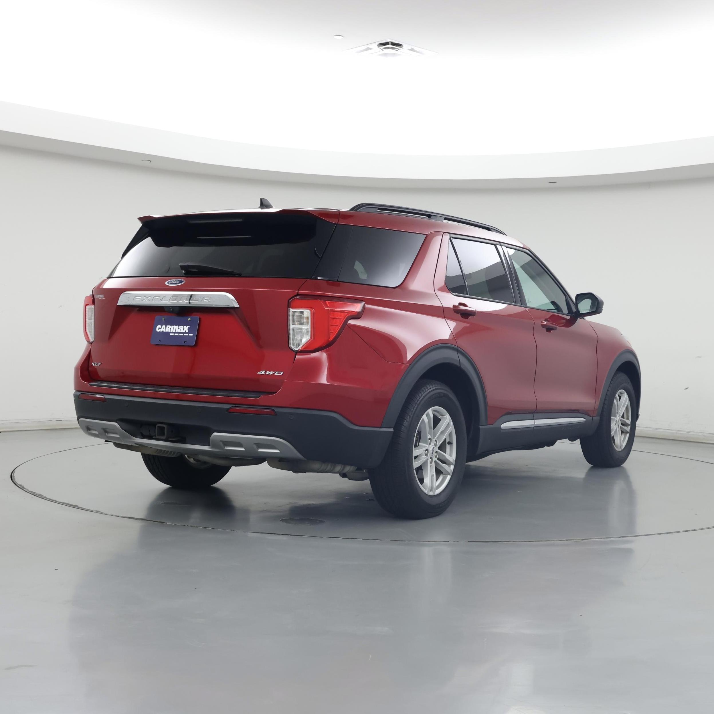 Thumbnail: 2021 Ford Explorer - 8