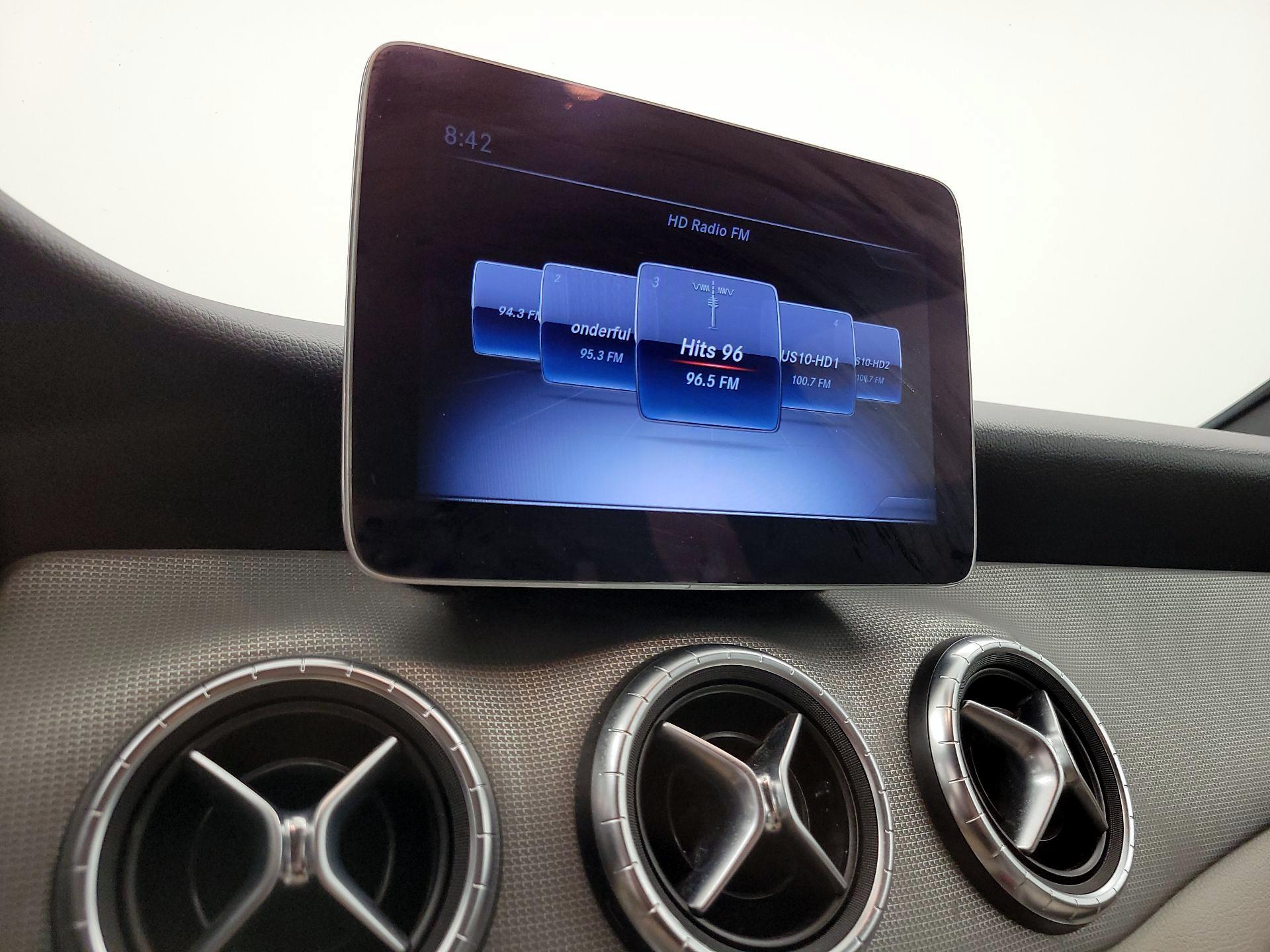 Thumbnail: 2019 Mercedes-Benz CLA - 15